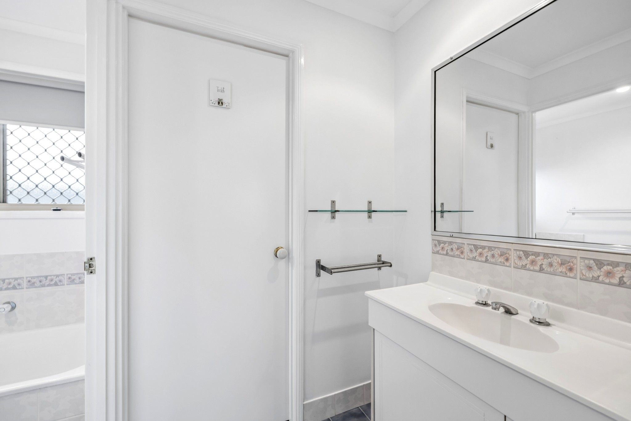 6 Mclennan Street — photo 15 of 29