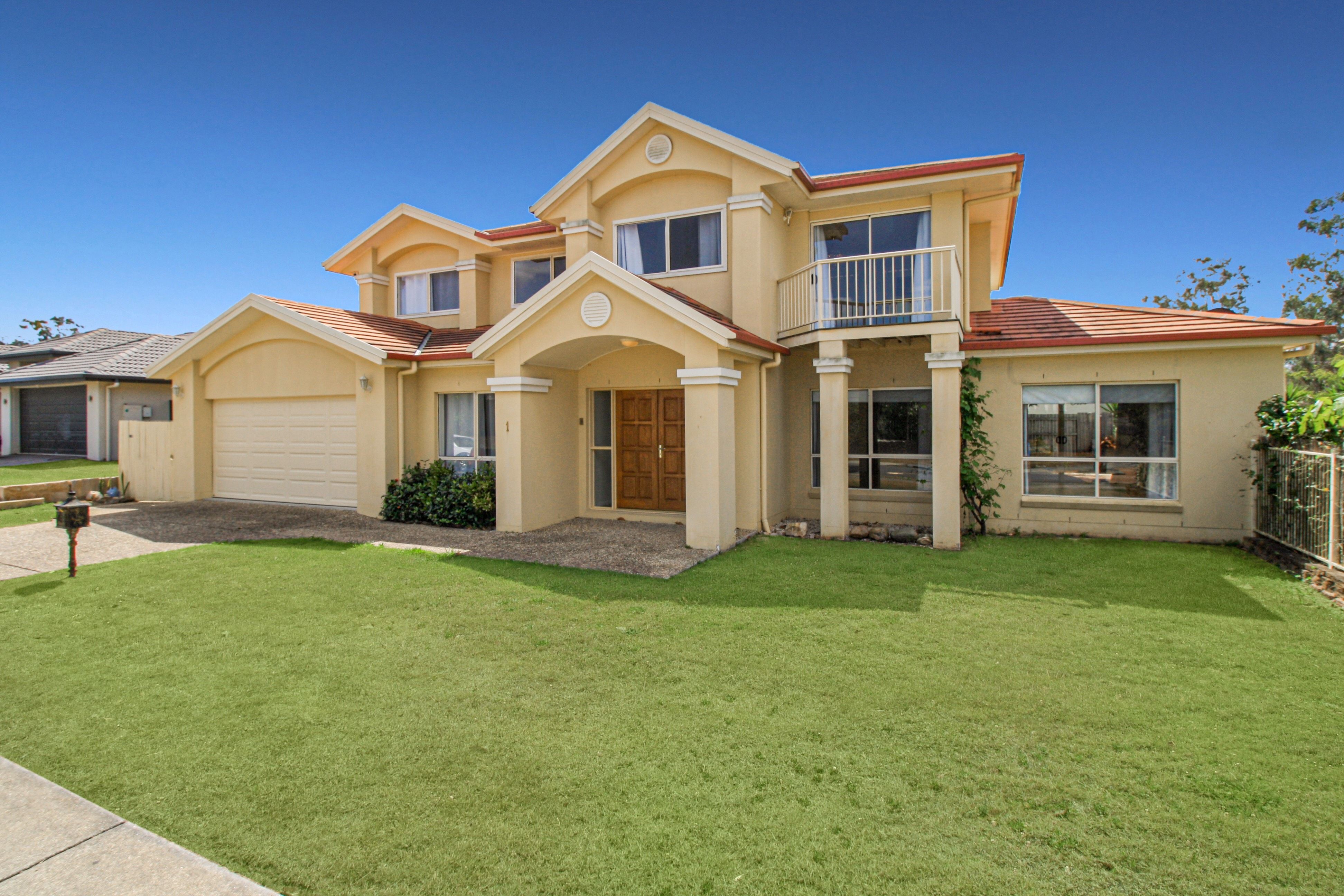 1 Carthage Street, Augustine Heights, QLD 4300