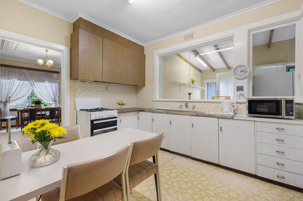 29 Seventh Street , Parkdale VIC 3195