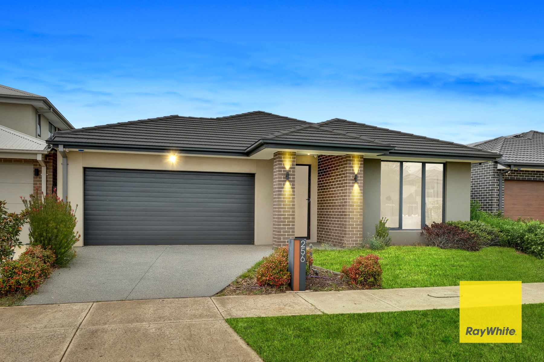 256 Frontier Avenue, AINTREE, VIC 3336
