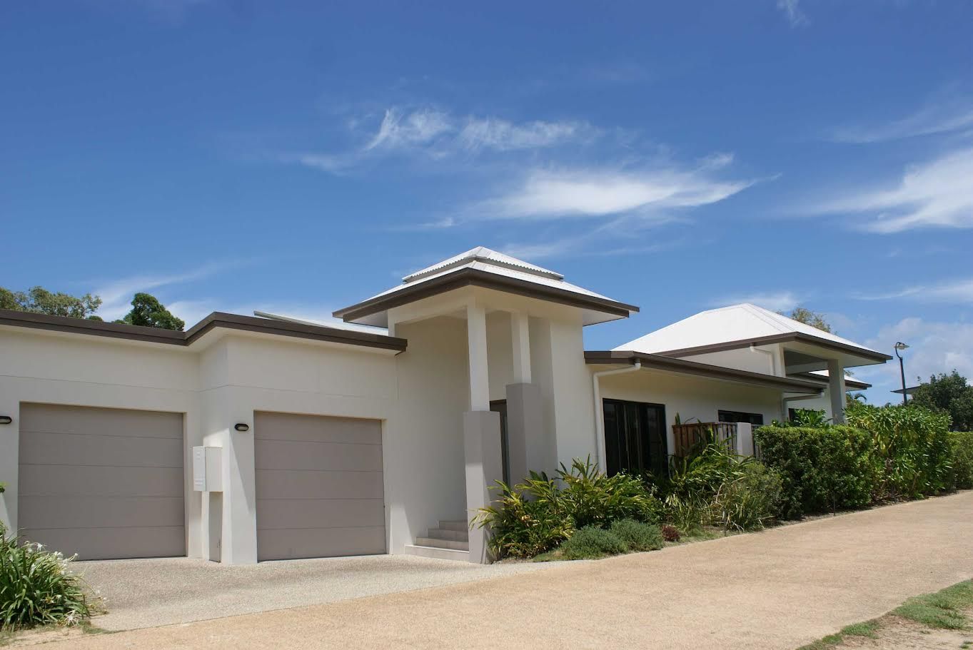 57 Ocean Drive, Palm Cove, QLD 4879