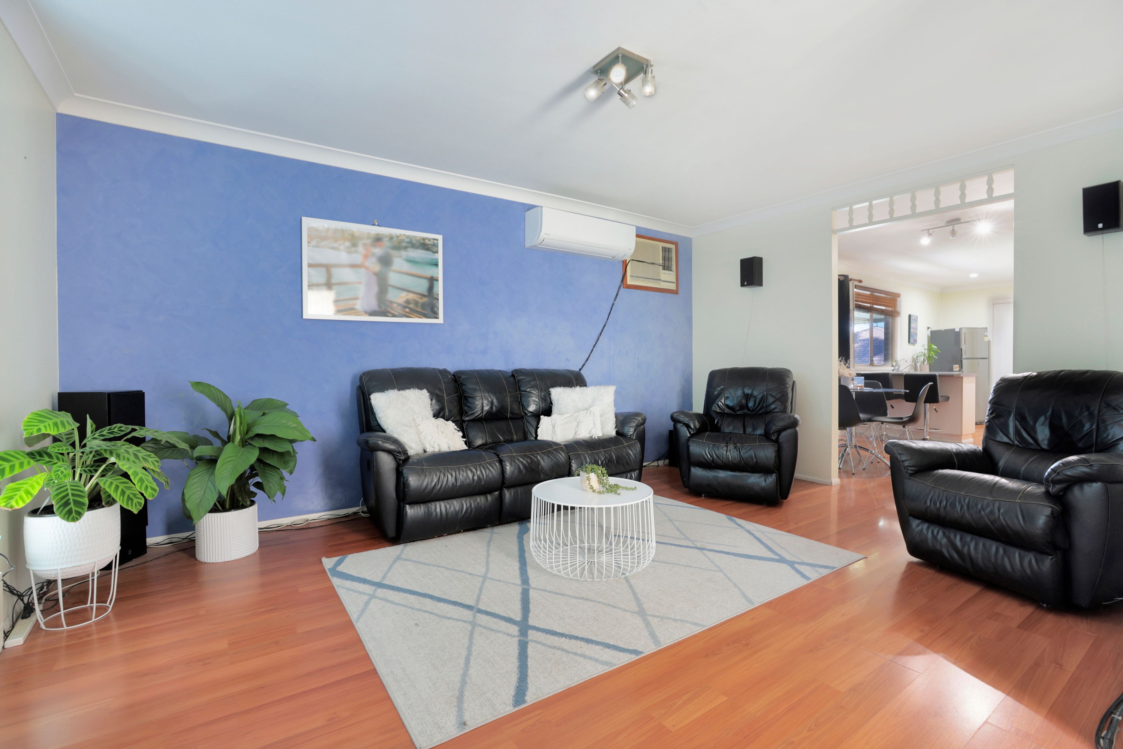 42 Woodi Close, Glenmore Park, NSW 2745