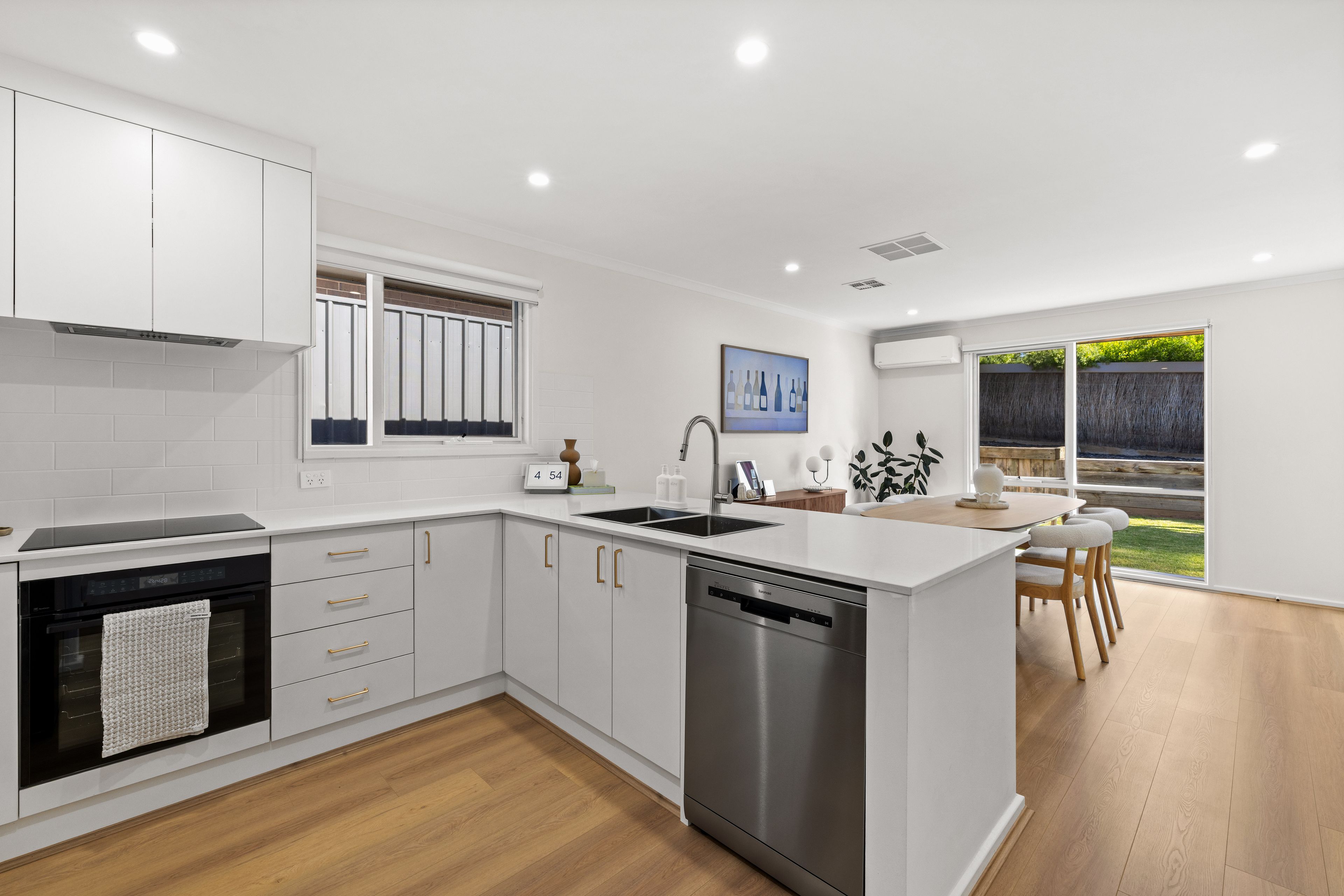 7 Fishburn Court — photo 14 of 24