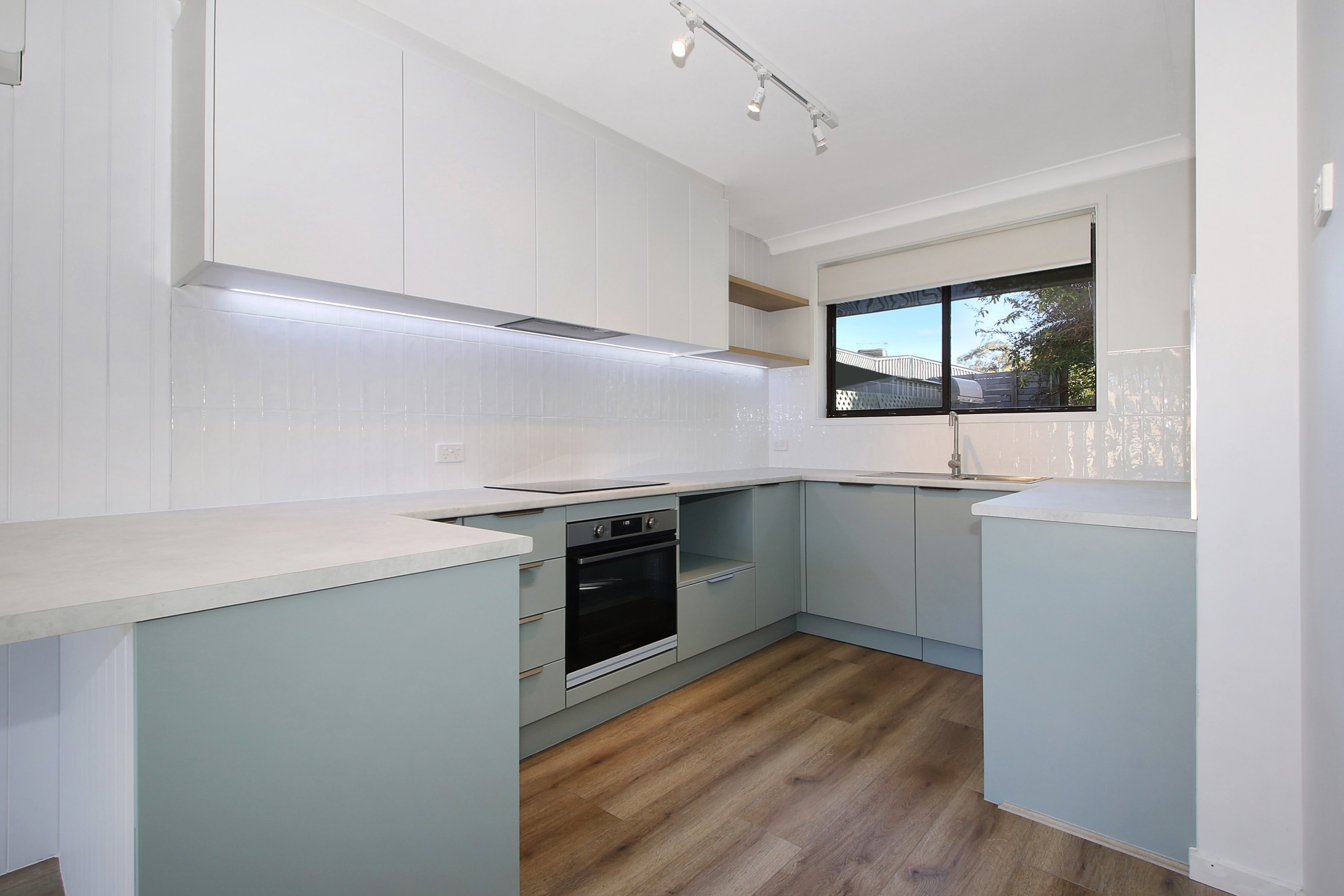 6/561 Woodbury Court, Lavington, NSW 2641