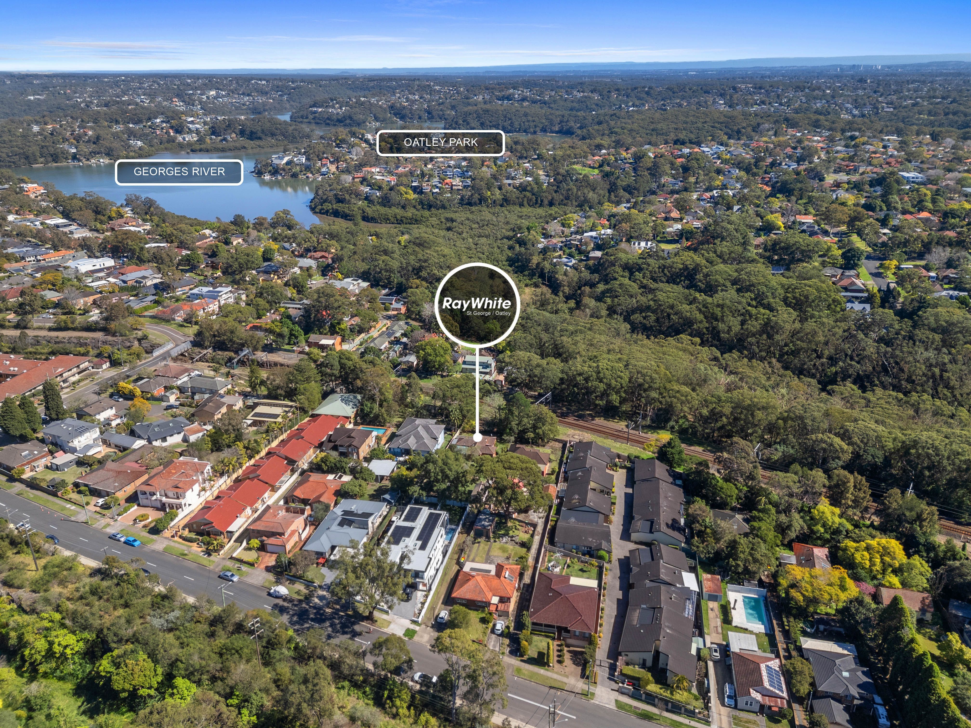 44 Oatley Parade — photo 4 of 9