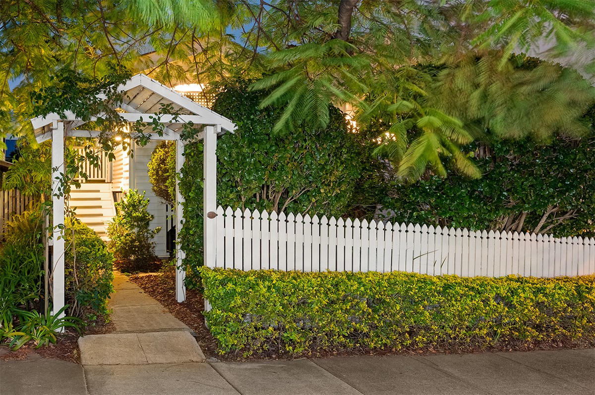 23 Bellevue Terrace, Clayfield, QLD 4011