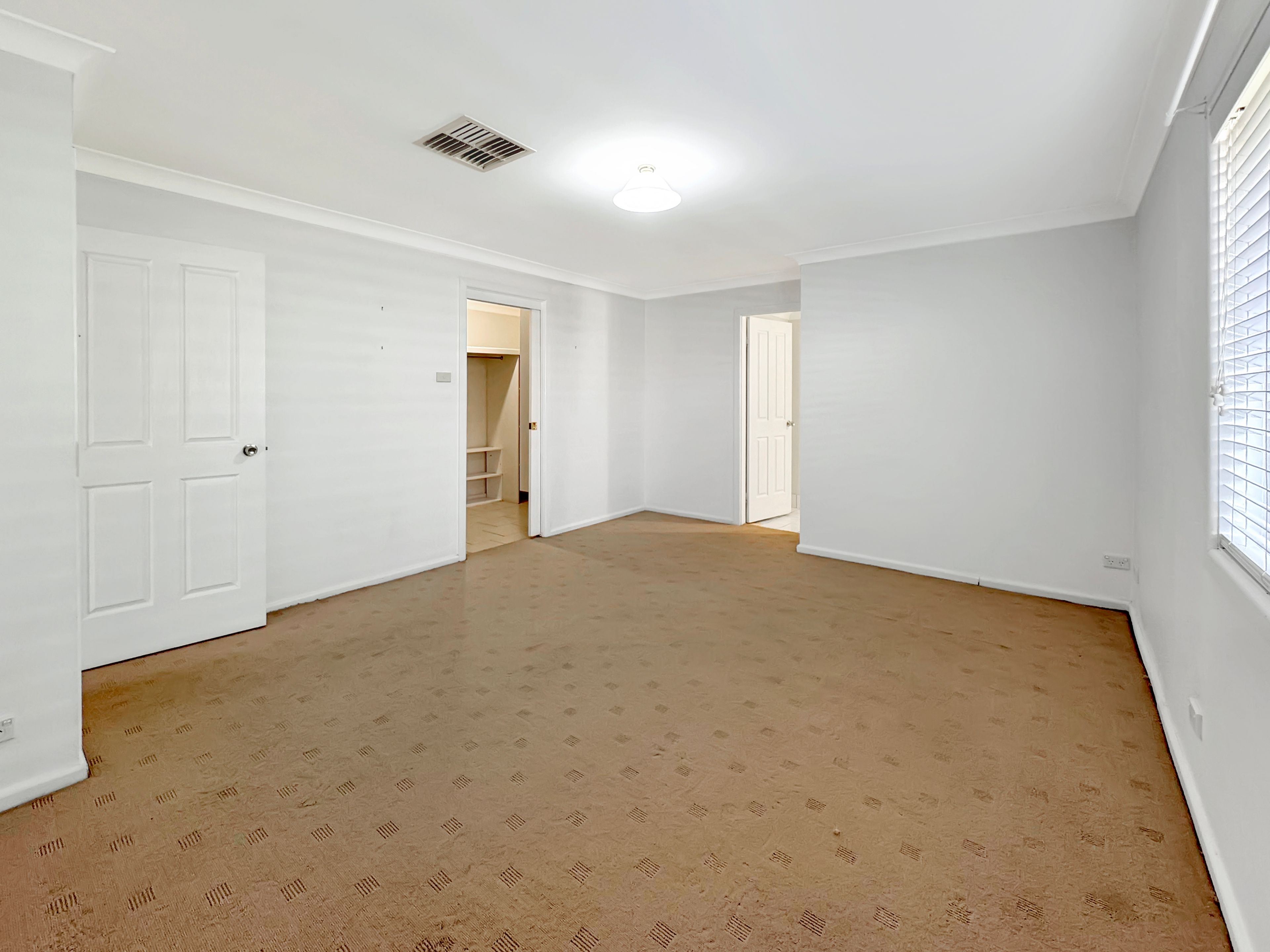 3 Kurrajong Court — photo 5 of 16