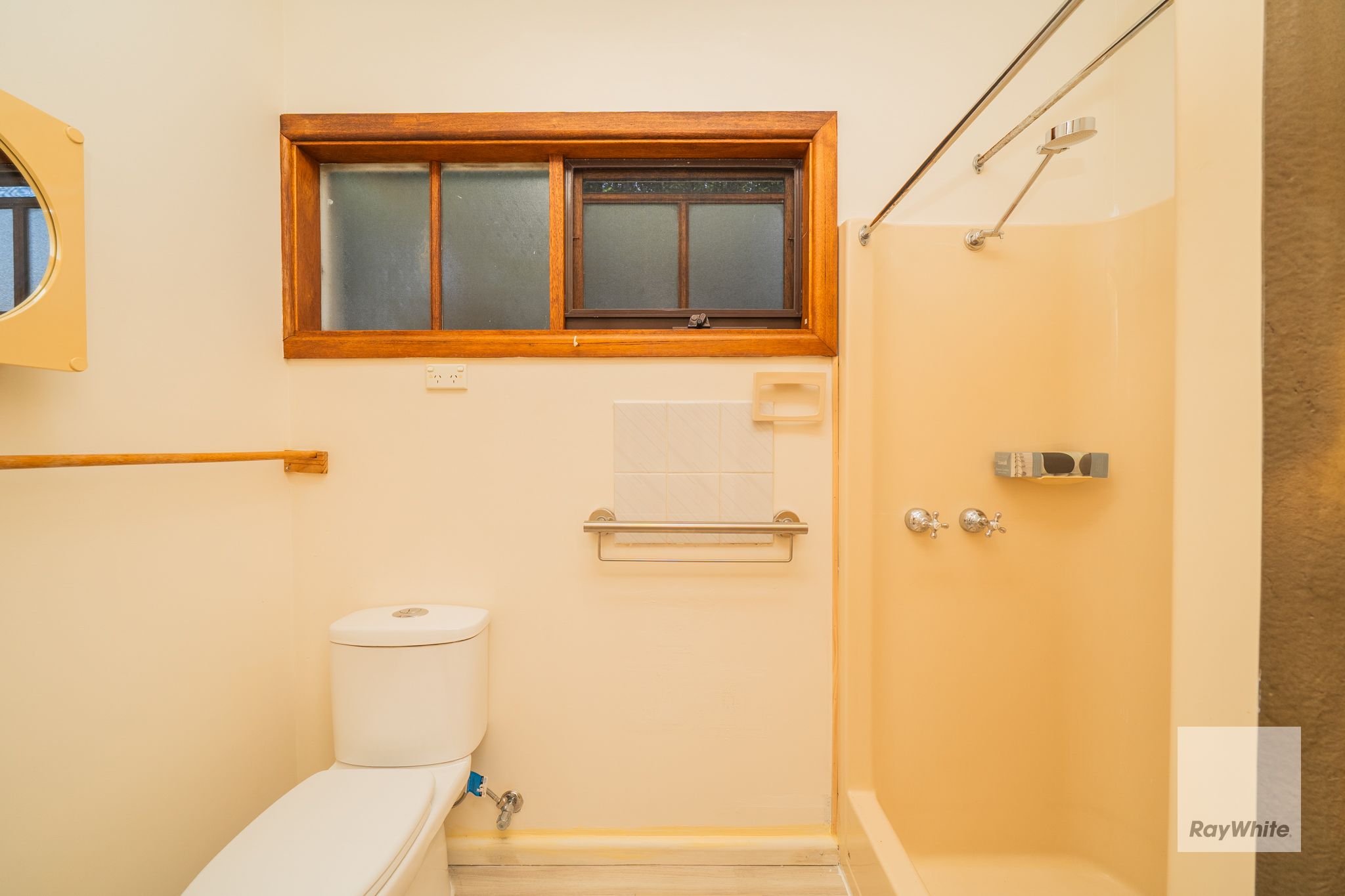 51 Koonung Road — photo 12 of 15