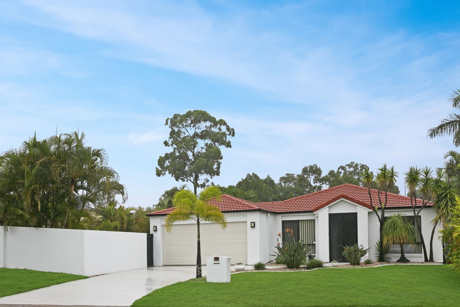 2 Deal Cove, Arundel QLD 4214