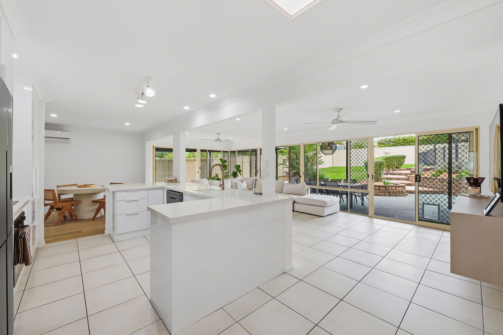 258 Ron Penhaligon Way — photo 5 of 30
