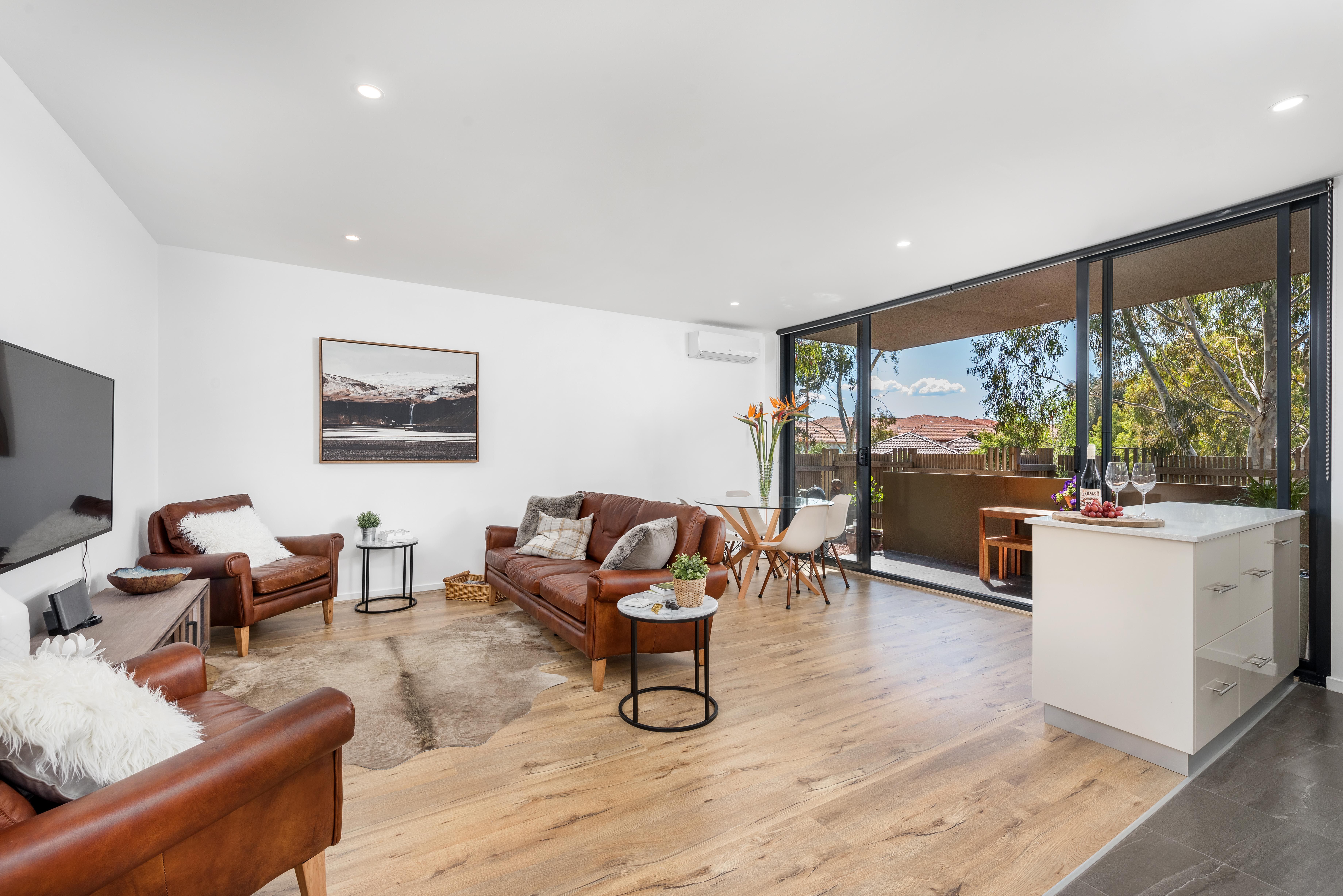 2/70 Janefield Drive, Bundoora, VIC 3083