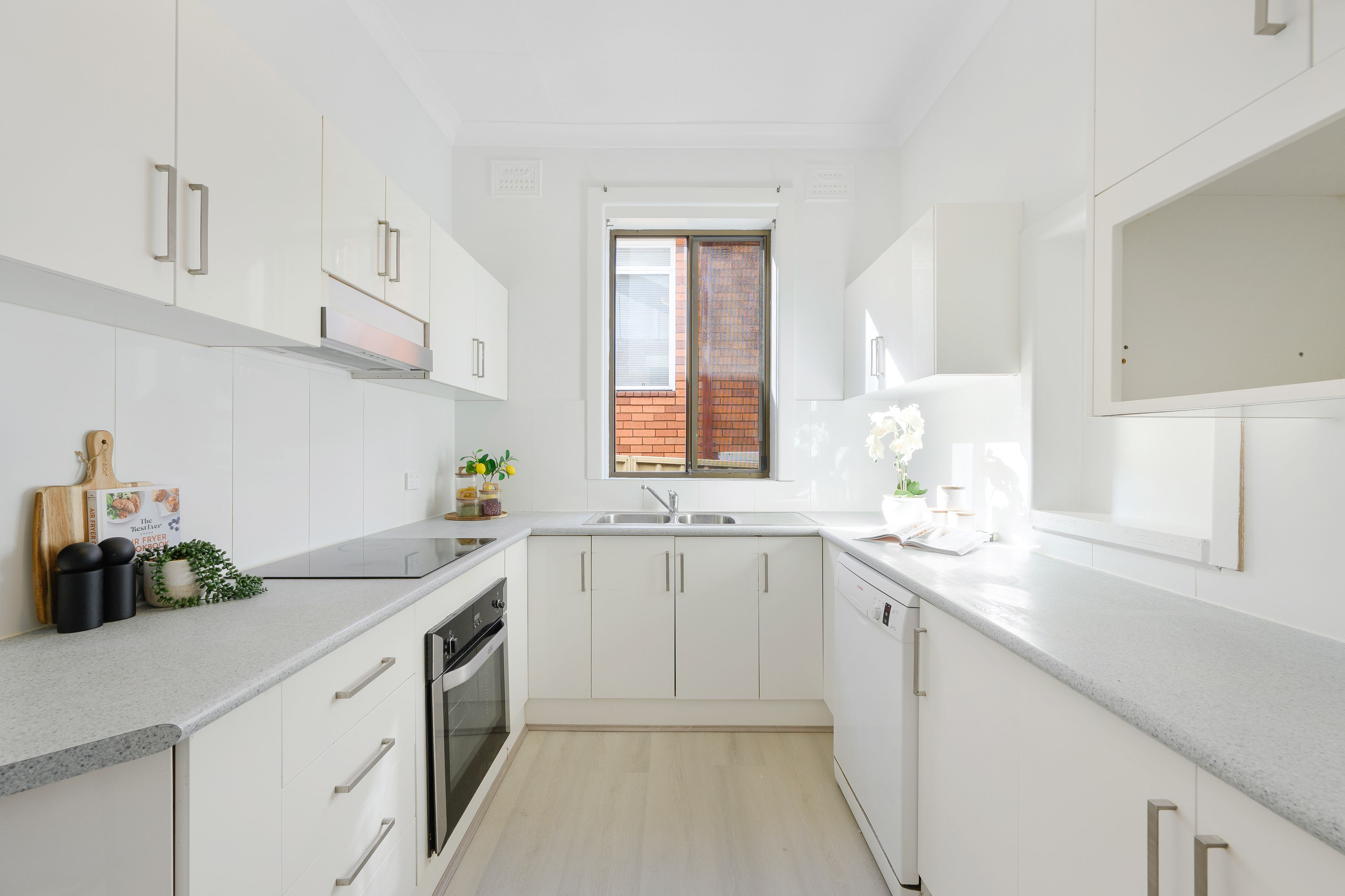 30 Mcpherson Street — photo 6 of 29