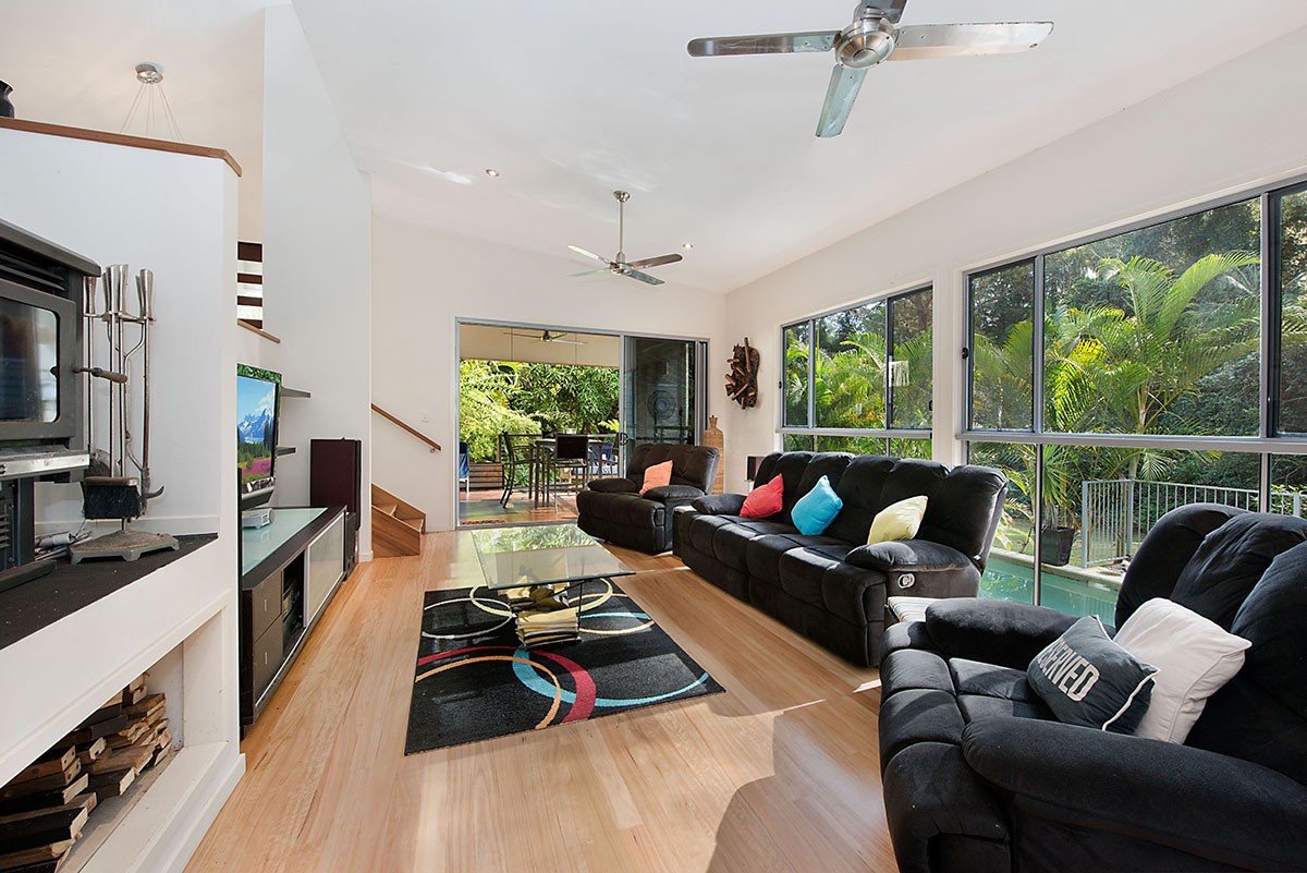 37 Liana Place, Forest Glen, QLD 4556