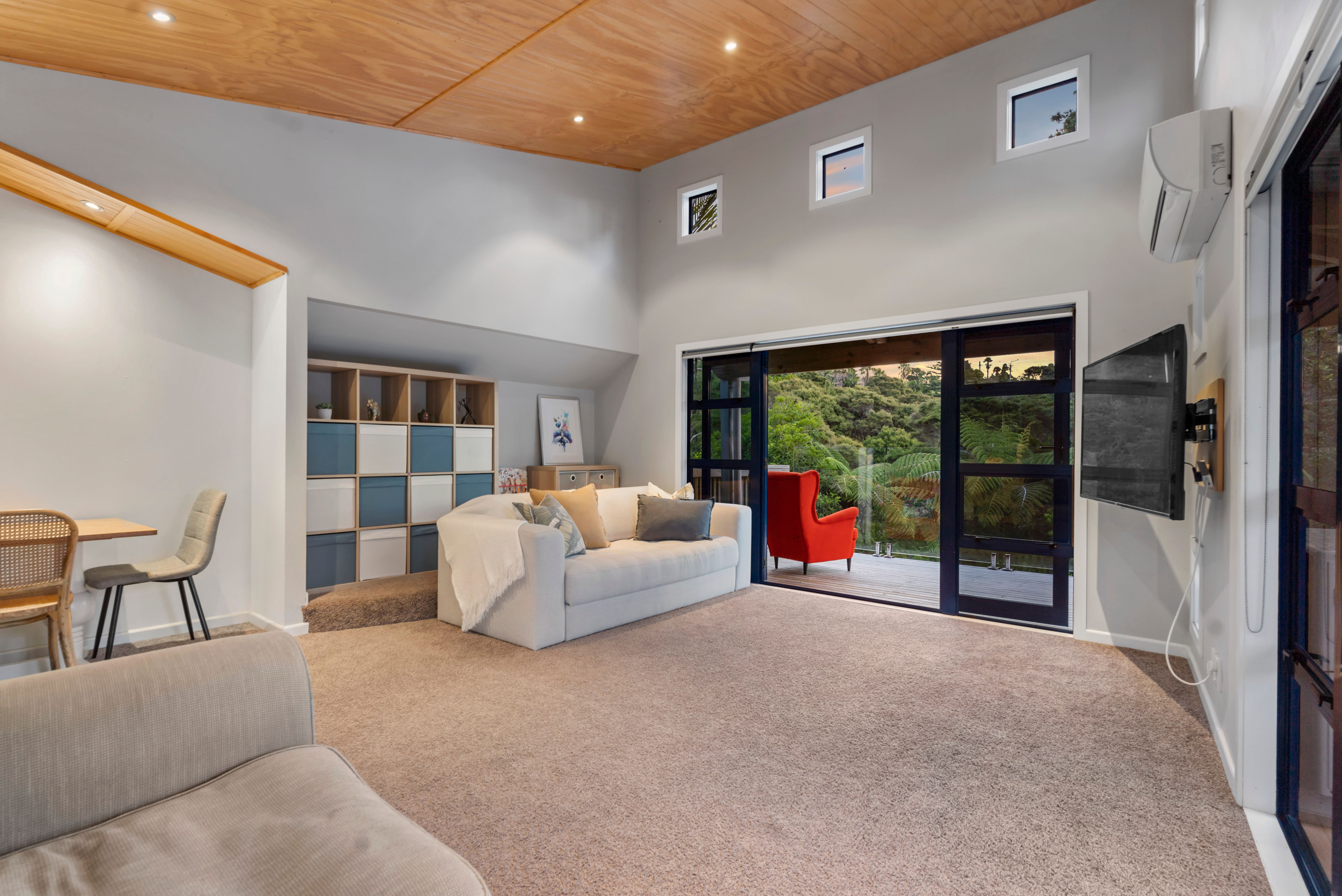 22 Capilano Place, Glenfield, North Shore City