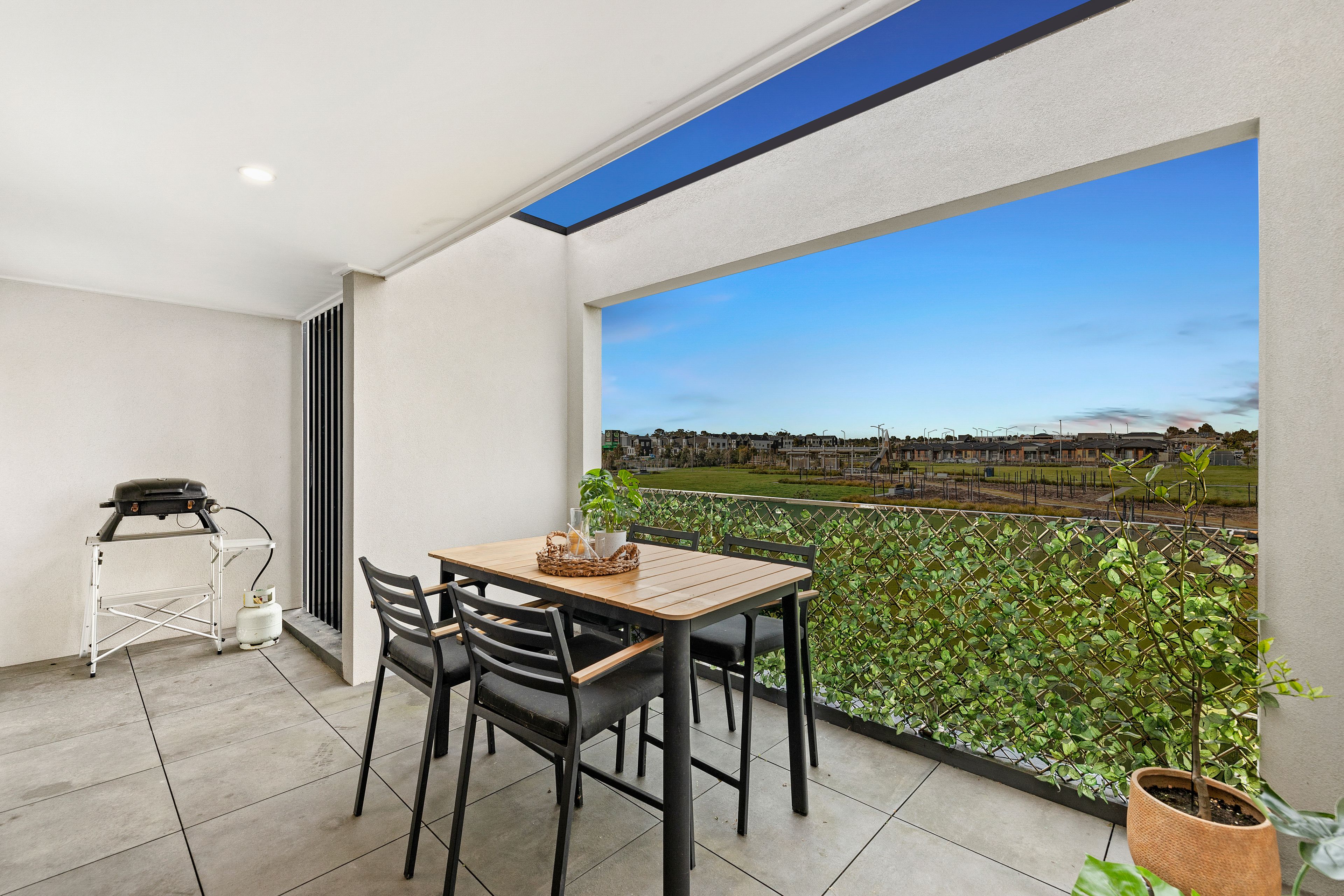 7 Mahara Walk, Cranbourne West, VIC 3977