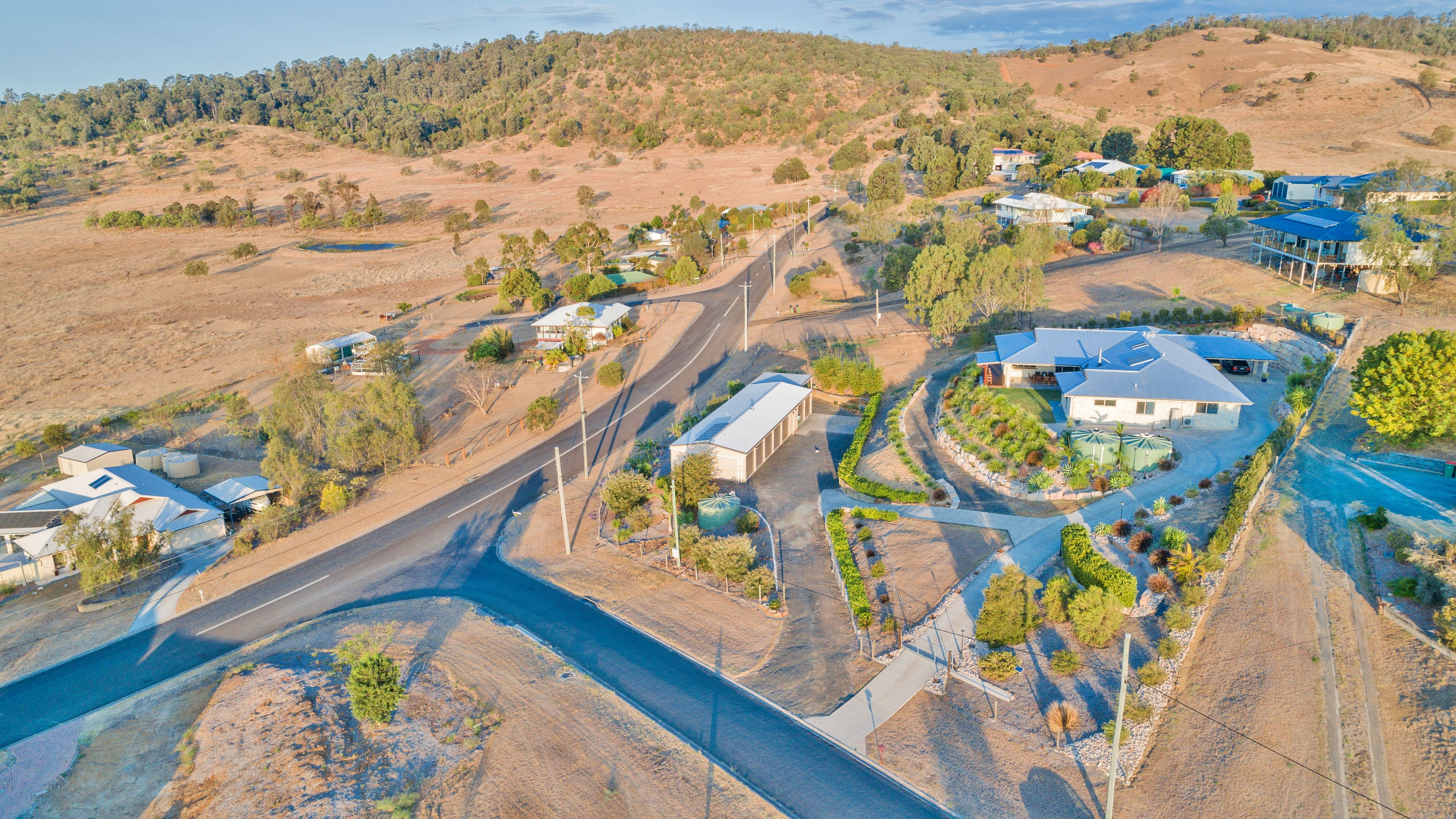 1 Sassafras Court, Plainland, QLD 4341