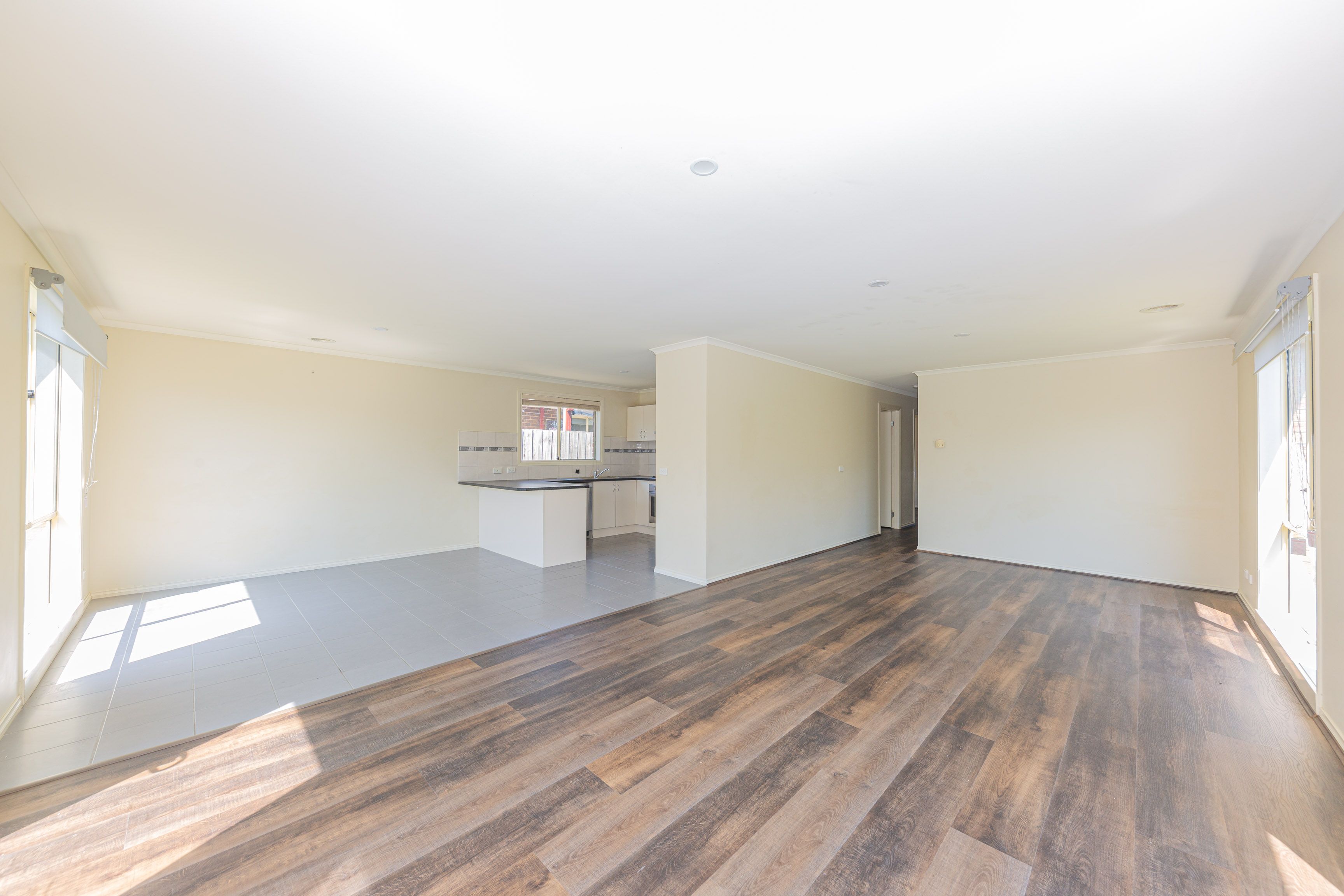 60 Bellarine Drive, Cranbourne, VIC 3977