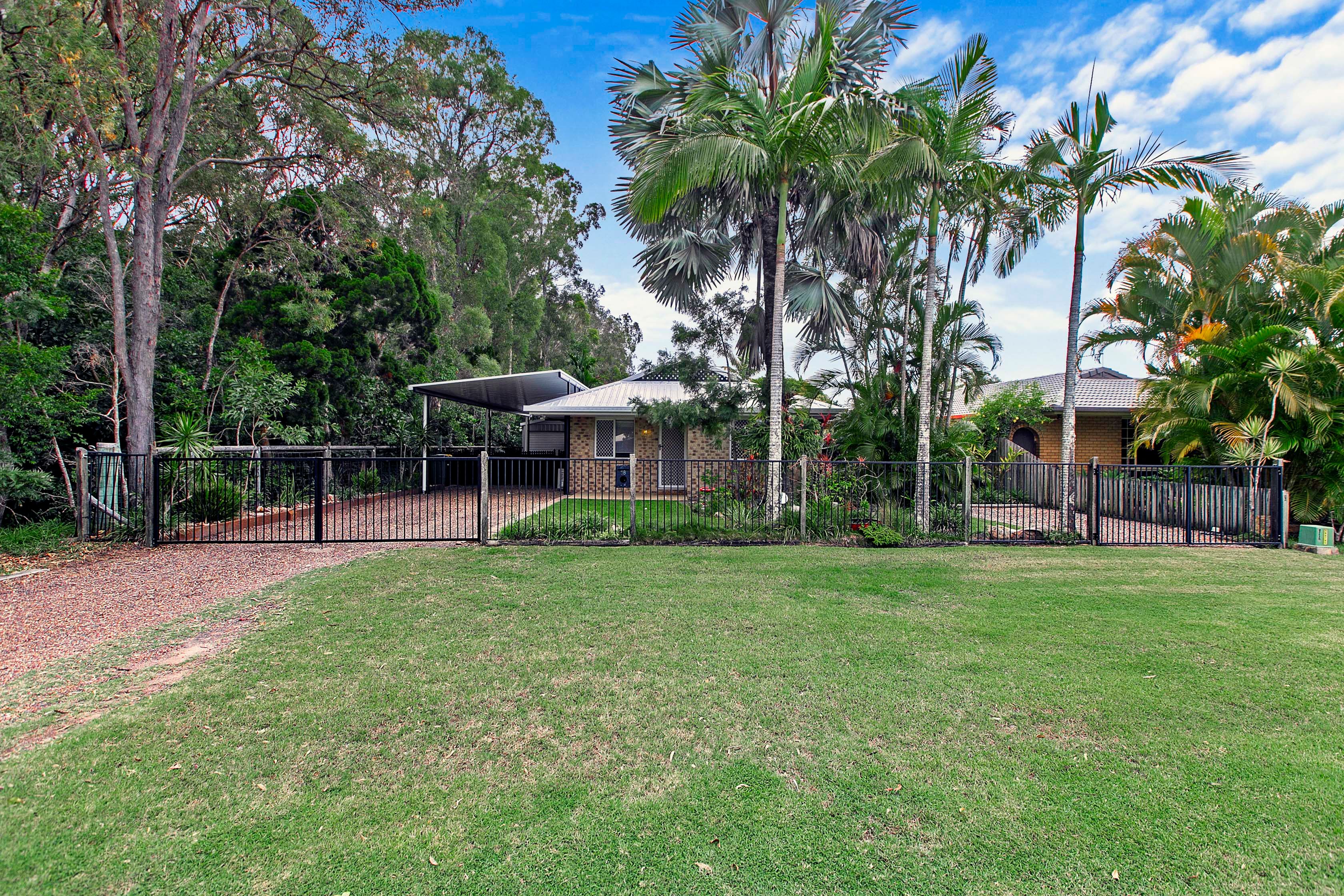 18 Mahogany Street, Kawungan, QLD 4655