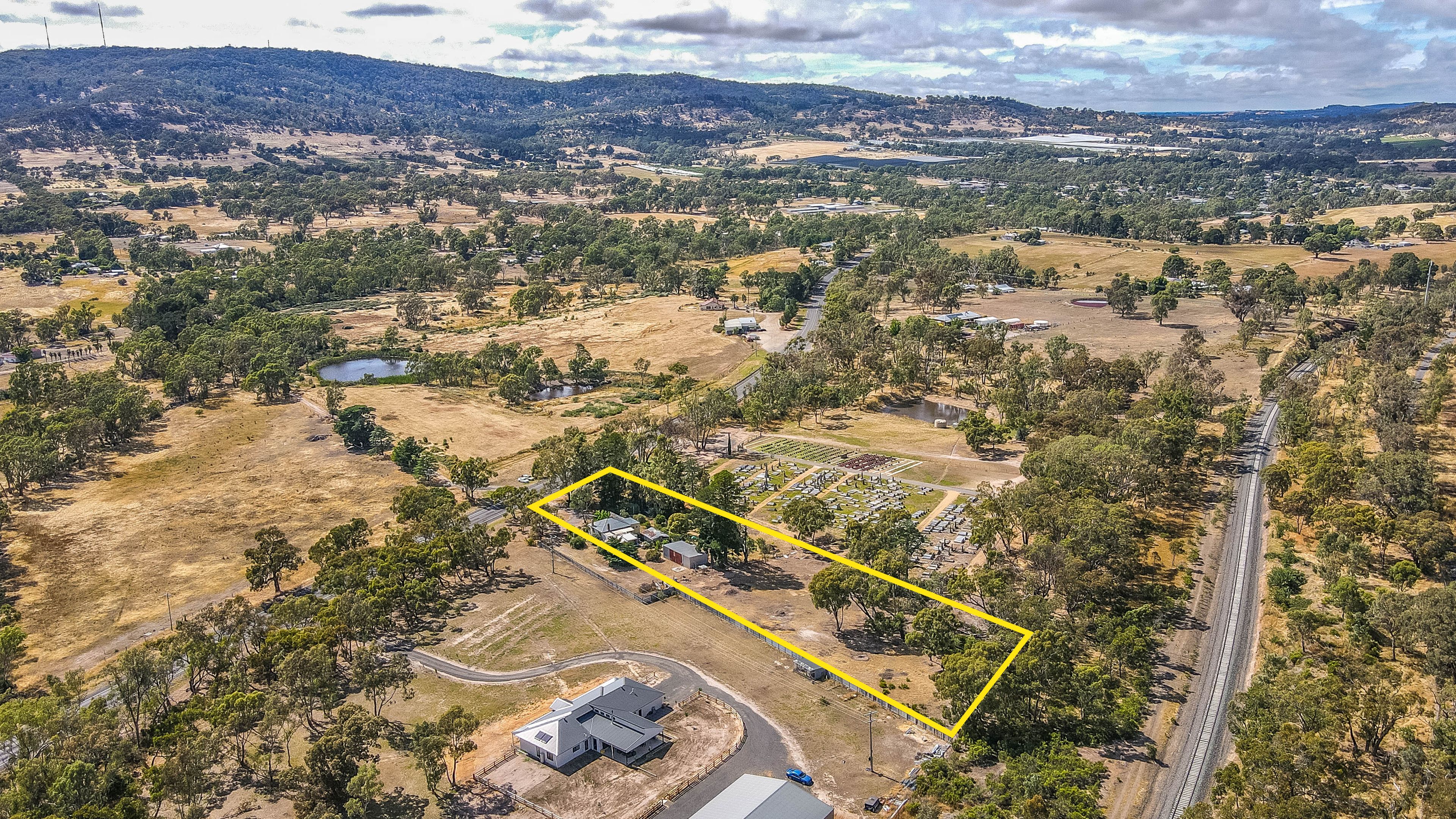 3779 Harmony Way, Harcourt, VIC 3453