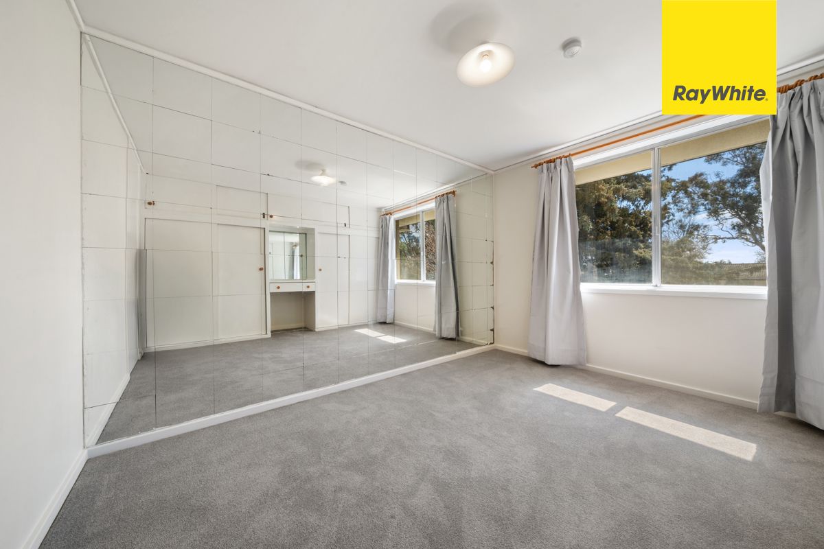 23 Luehmann Street — photo 9 of 17