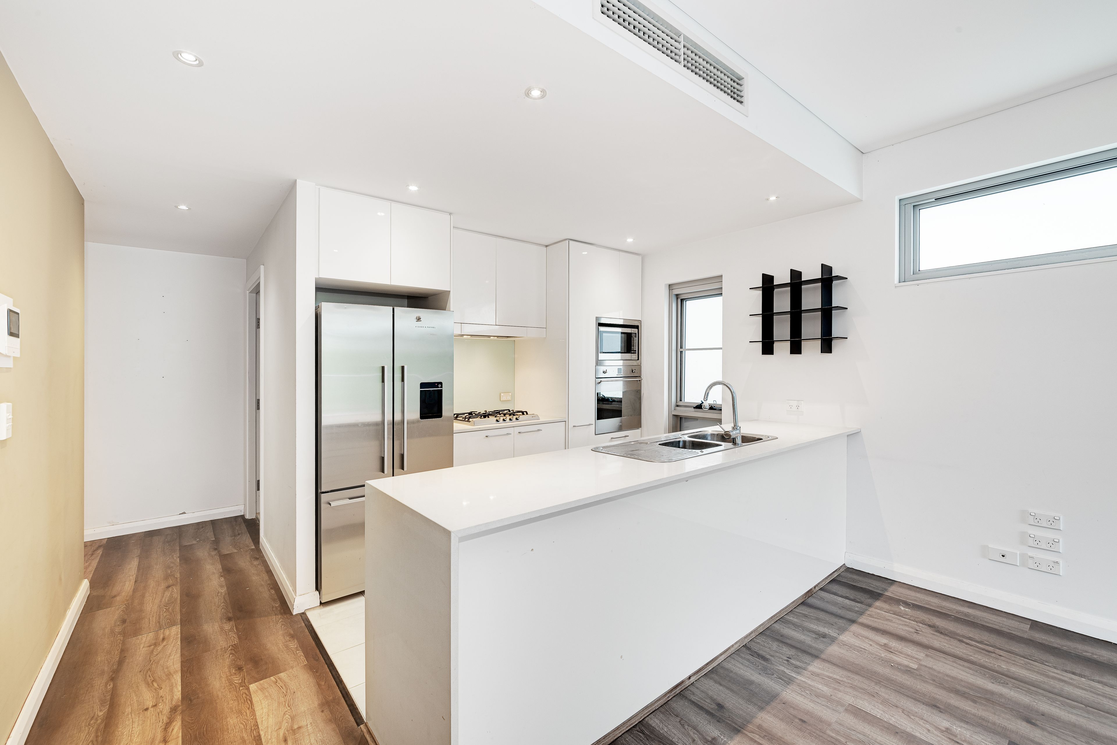 402/2 Duntroon Avenue, St Leonards, NSW 2065
