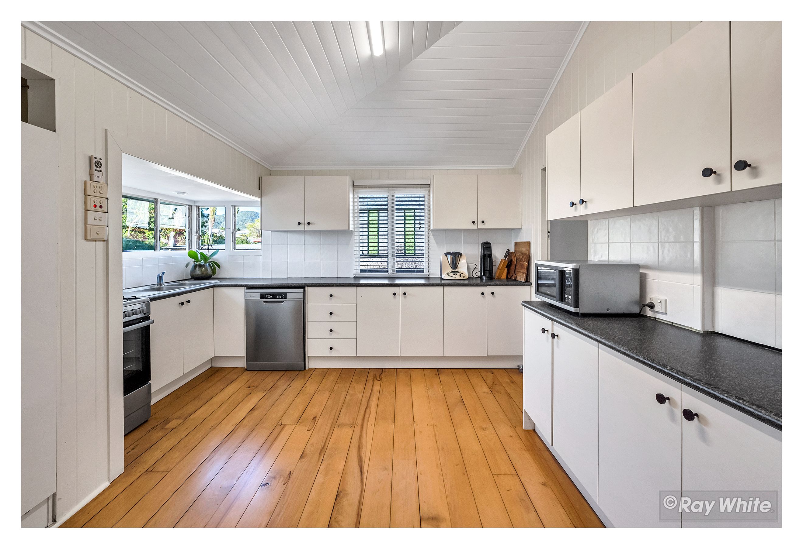 139 Stamford Street, Berserker, QLD 4701