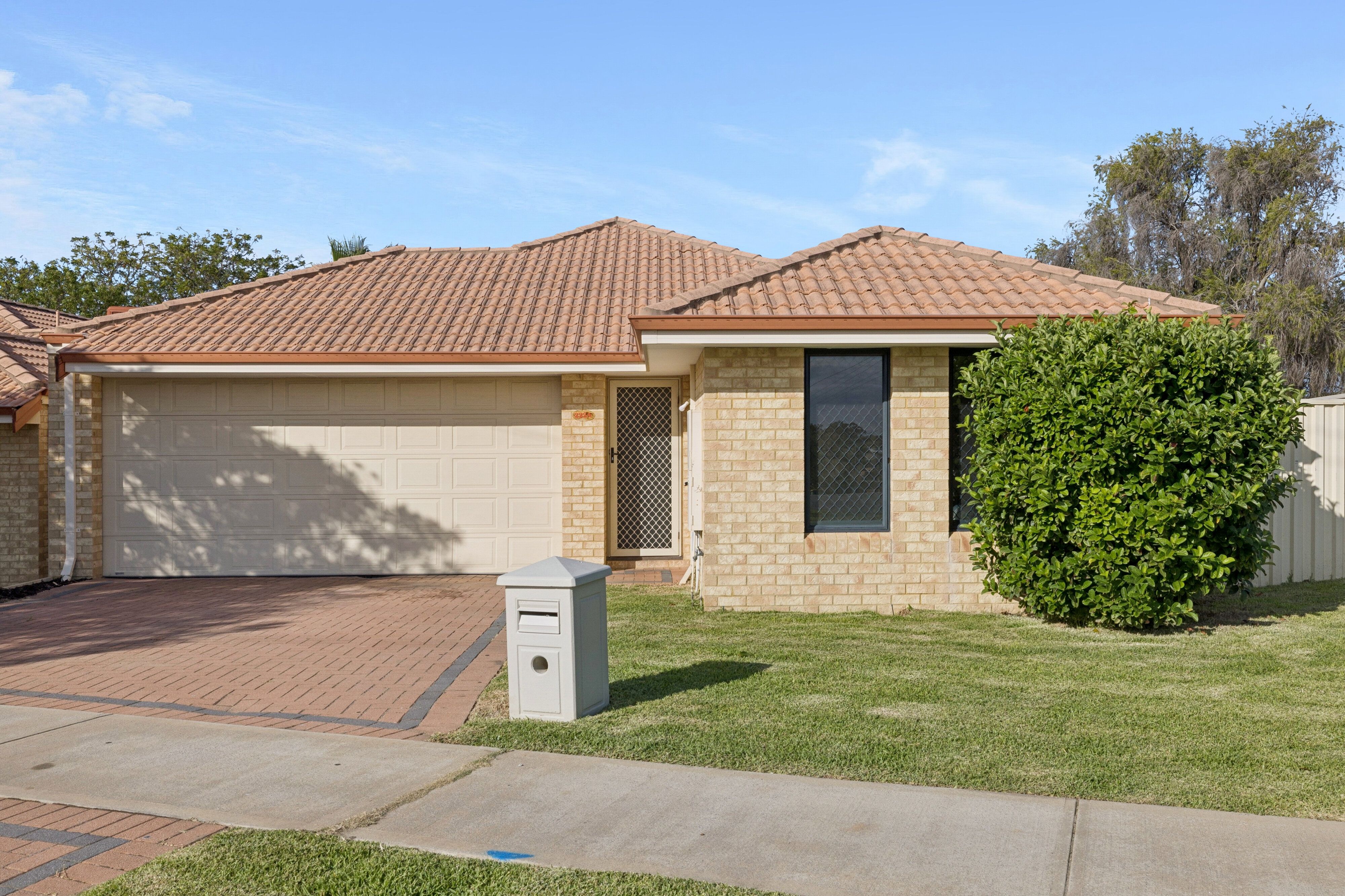 2/222 Hill View Terrace, Bentley WA 6102
