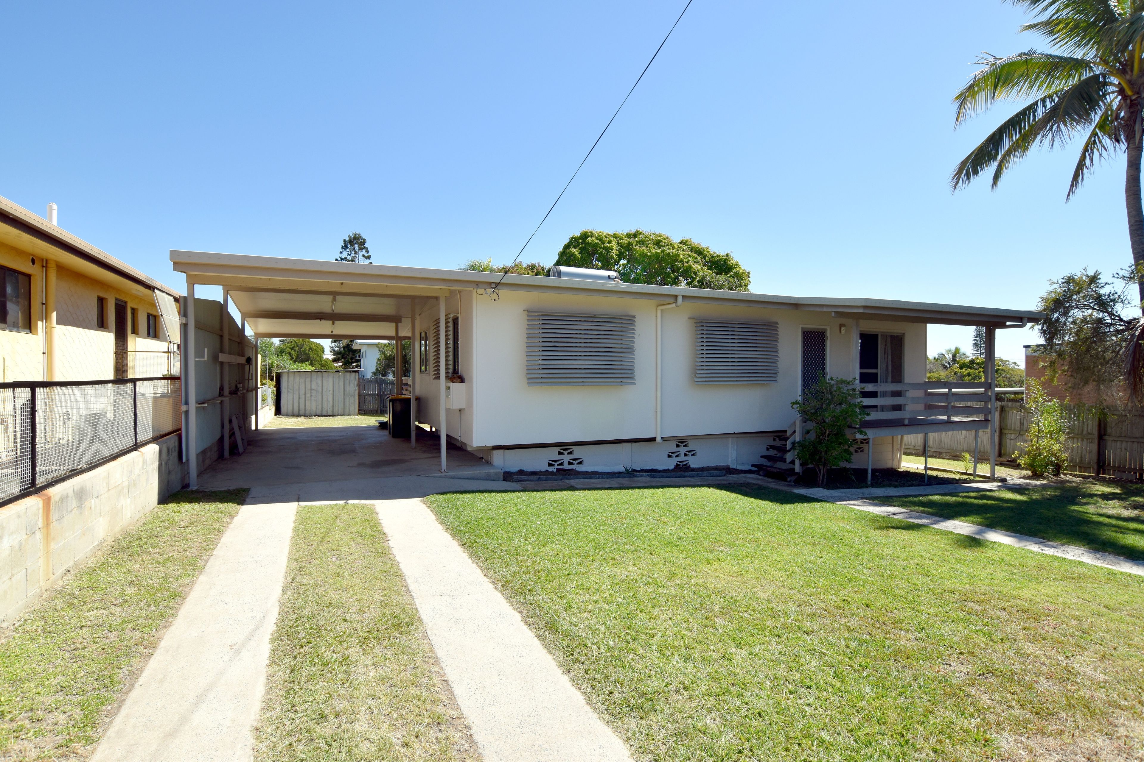 26 Wistari Street, Clinton, QLD 4680