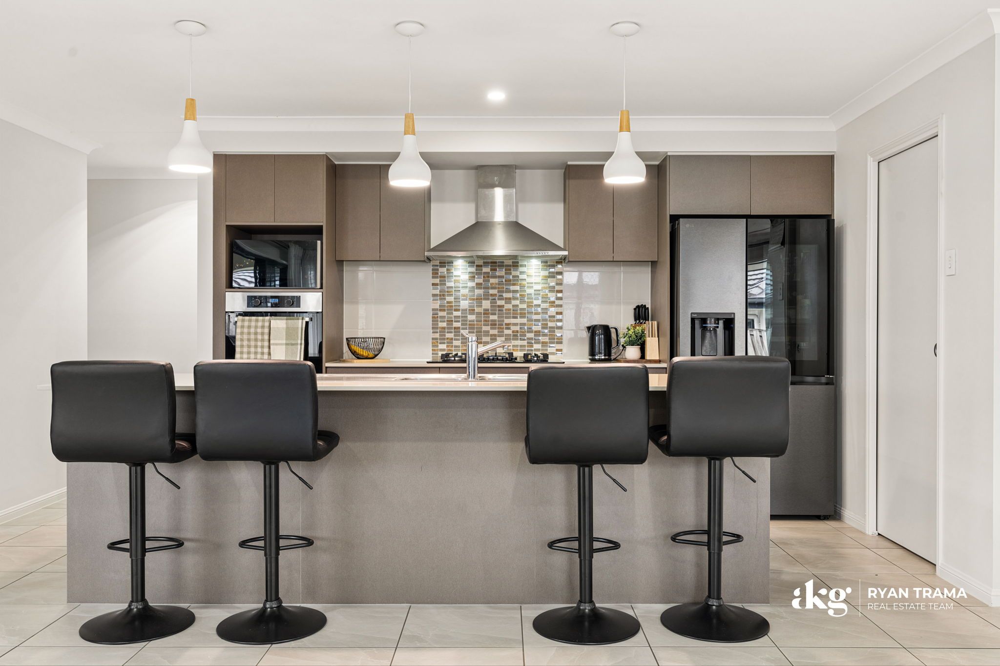 24 Skelbrook Road — photo 8 of 29