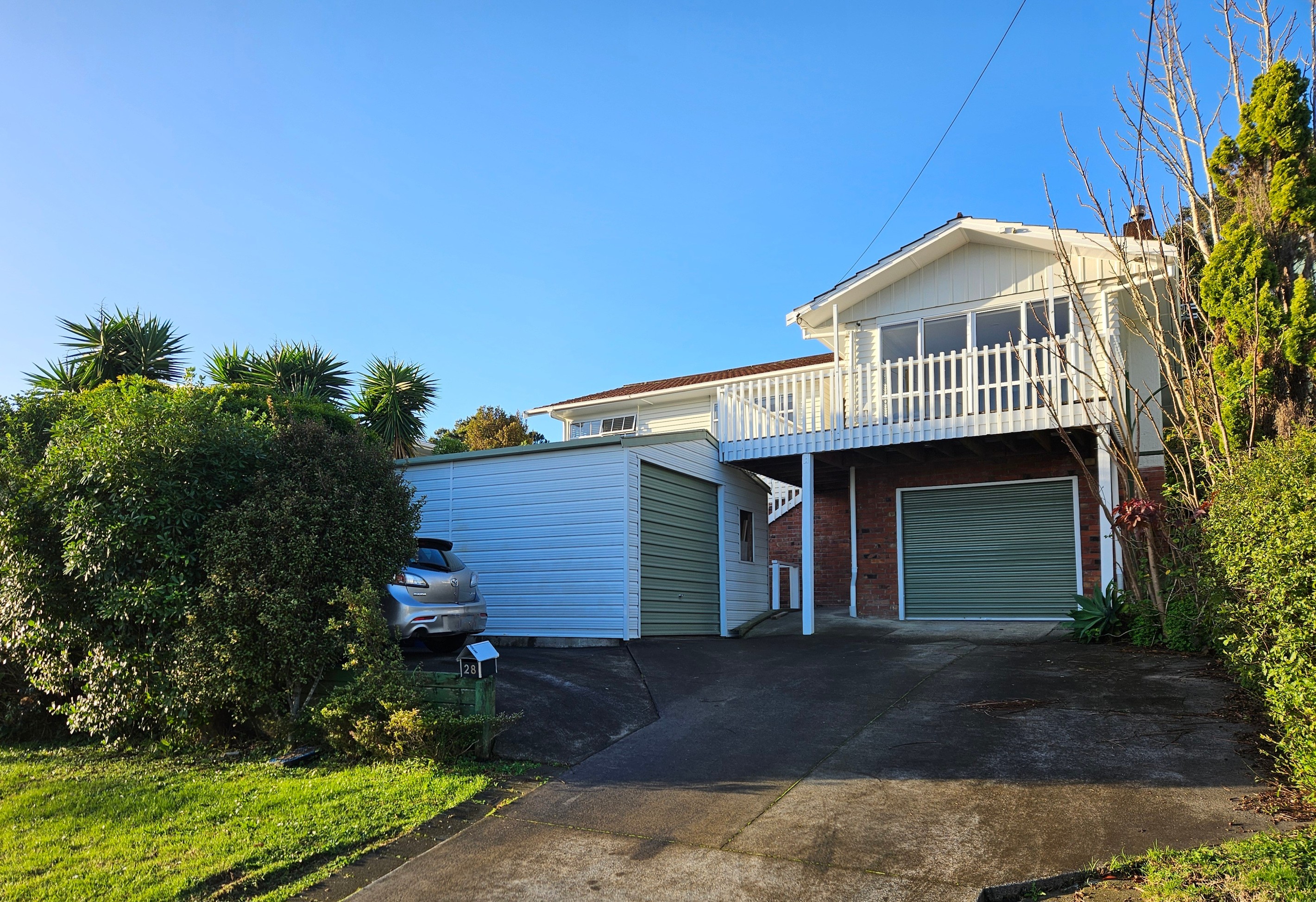 28 Sea Vista Avenue, Beach Haven, North Shore City