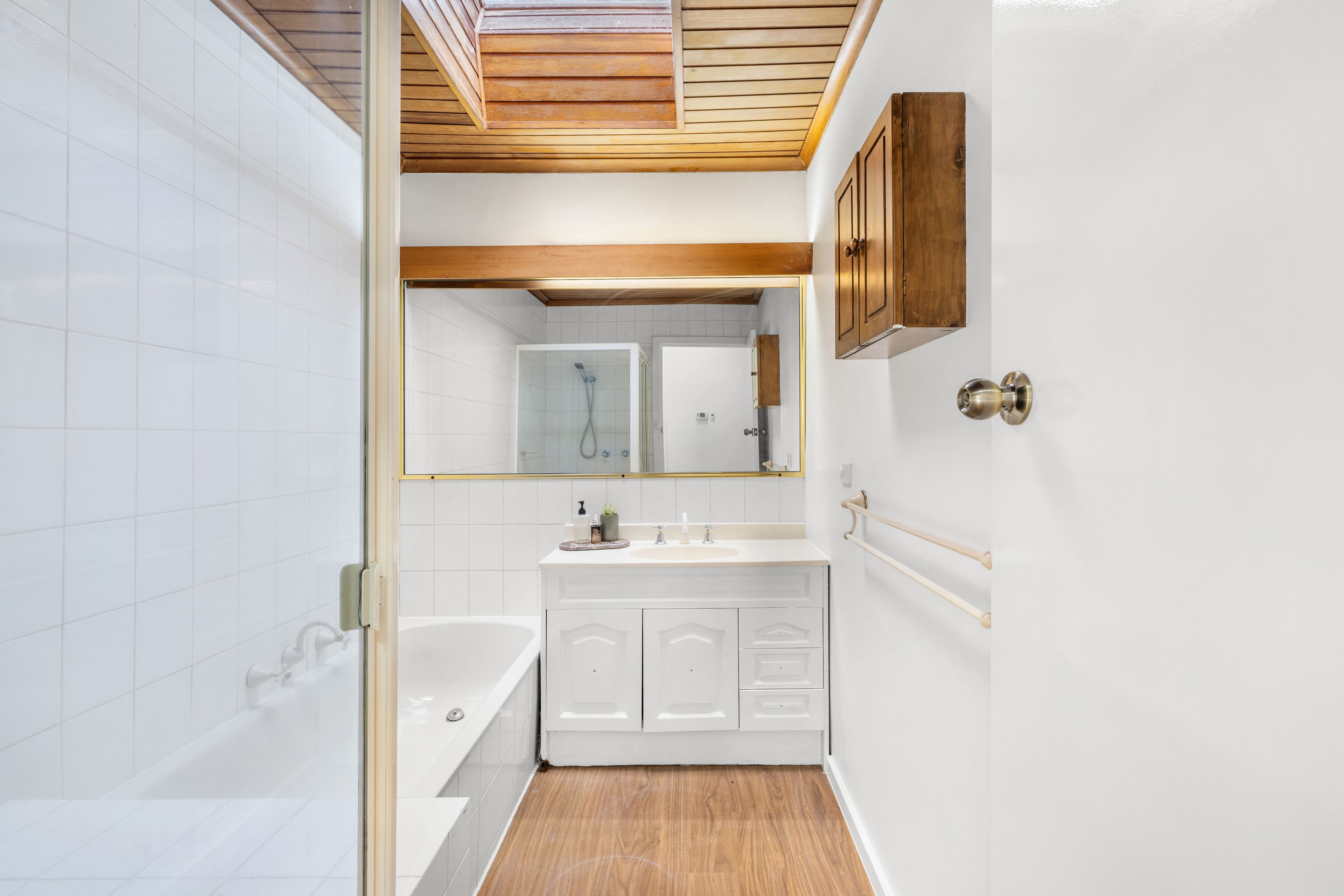 20 James Road — photo 9 of 19