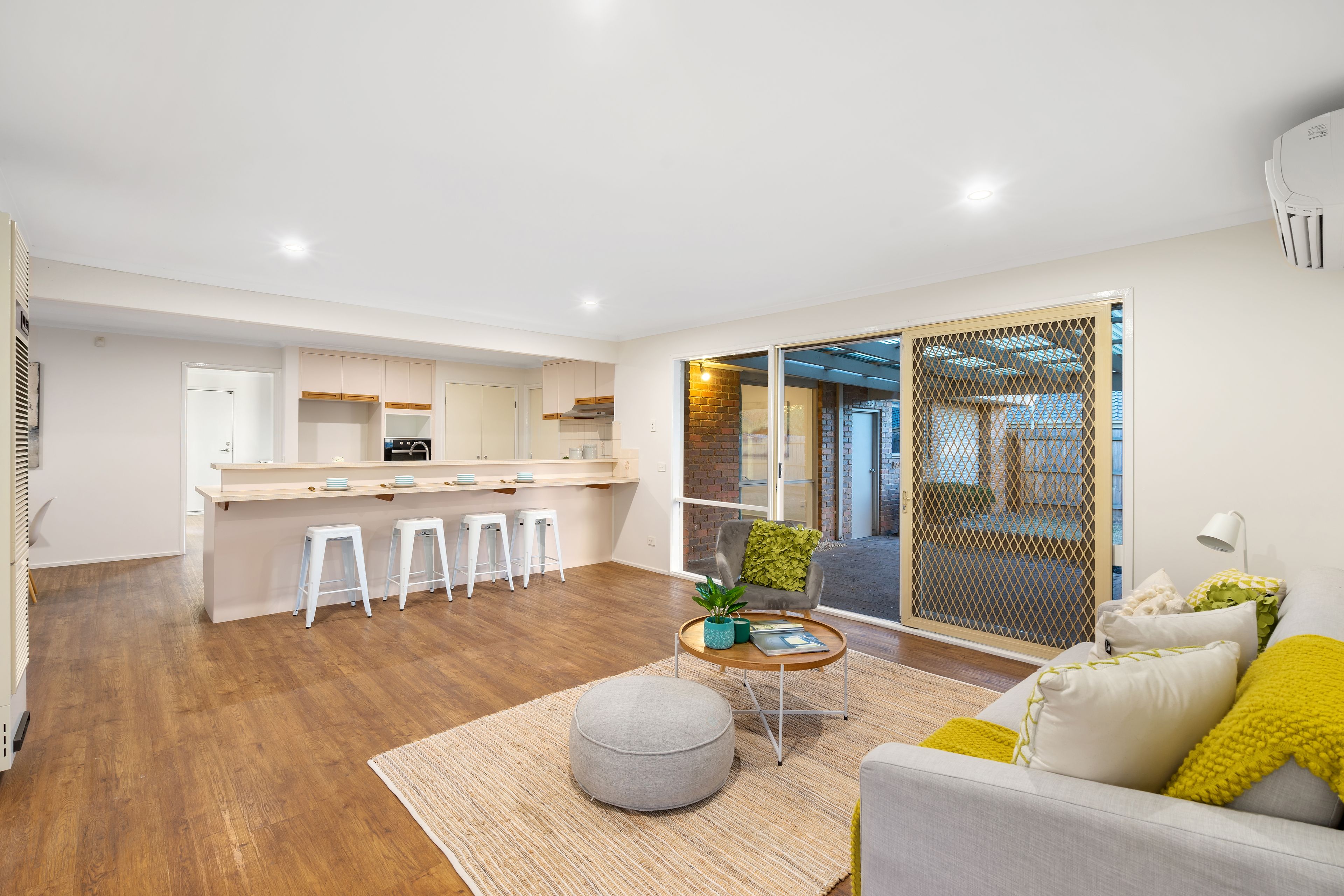 5 Veronica Crescent, Mill Park, VIC 3082