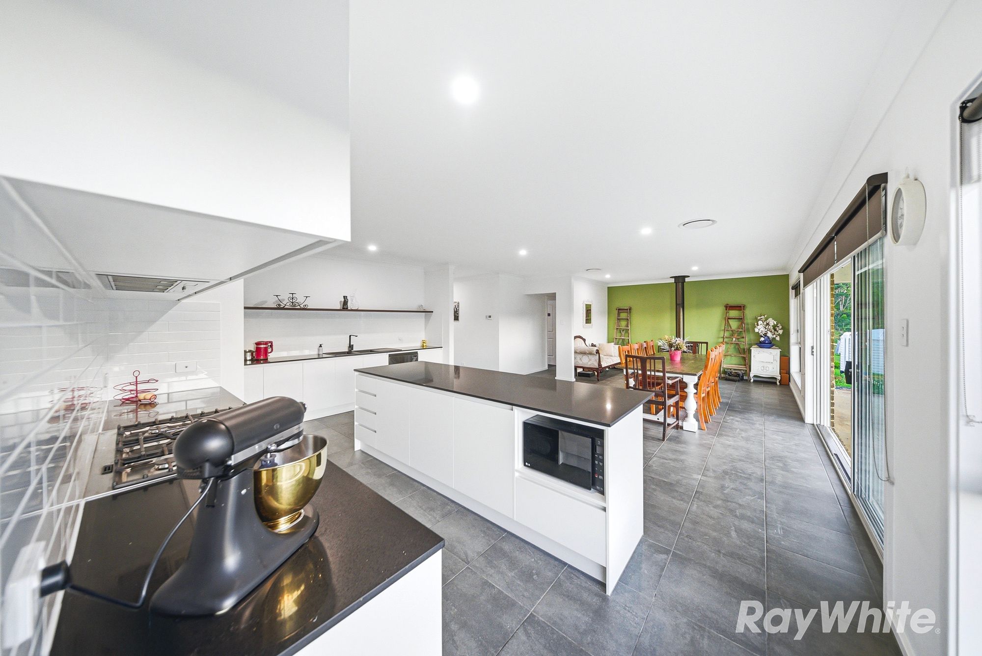 100 Mackay Street — photo 8 of 15