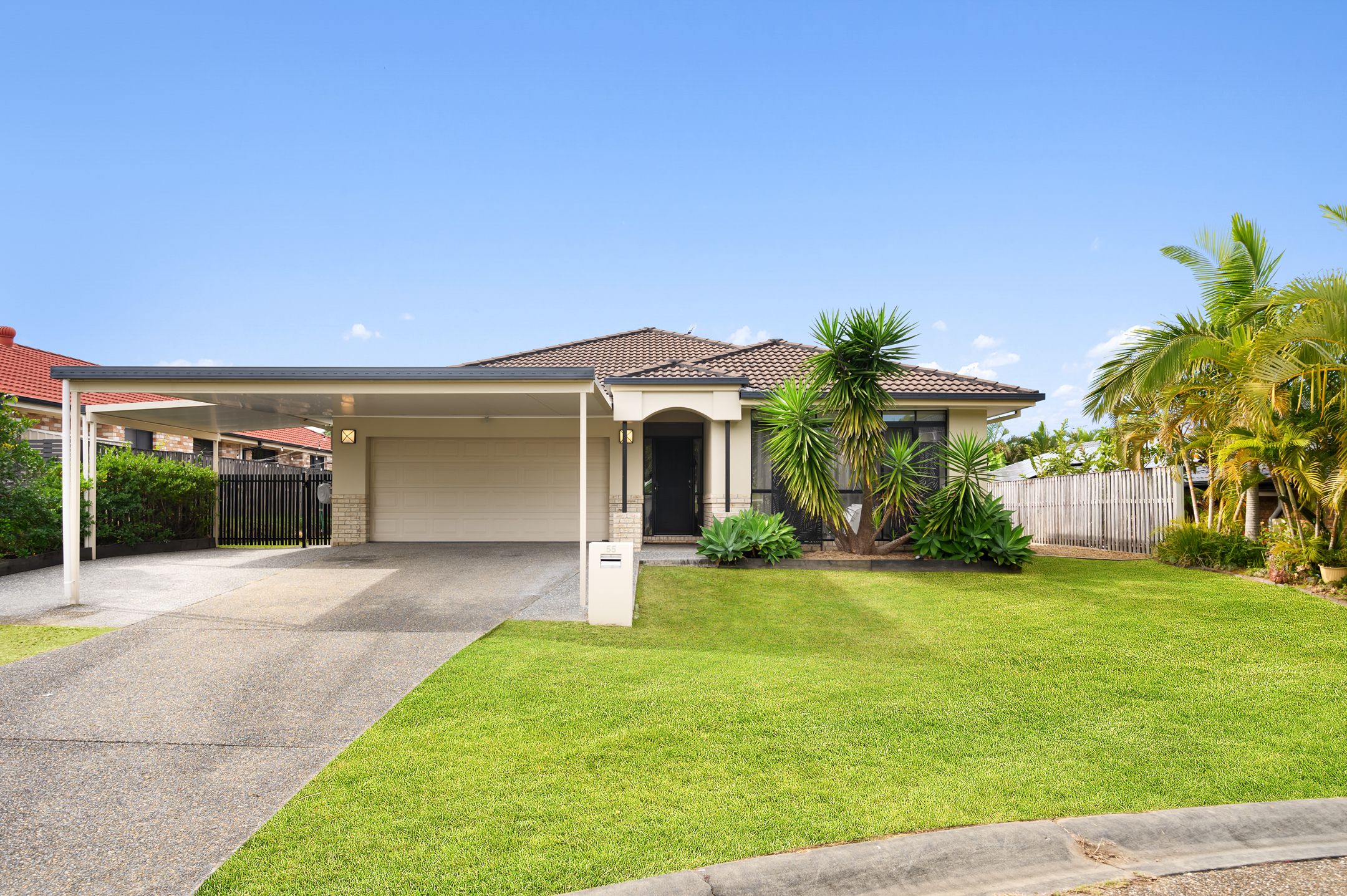 55 Cossington Circuit, Maudsland, QLD 4210