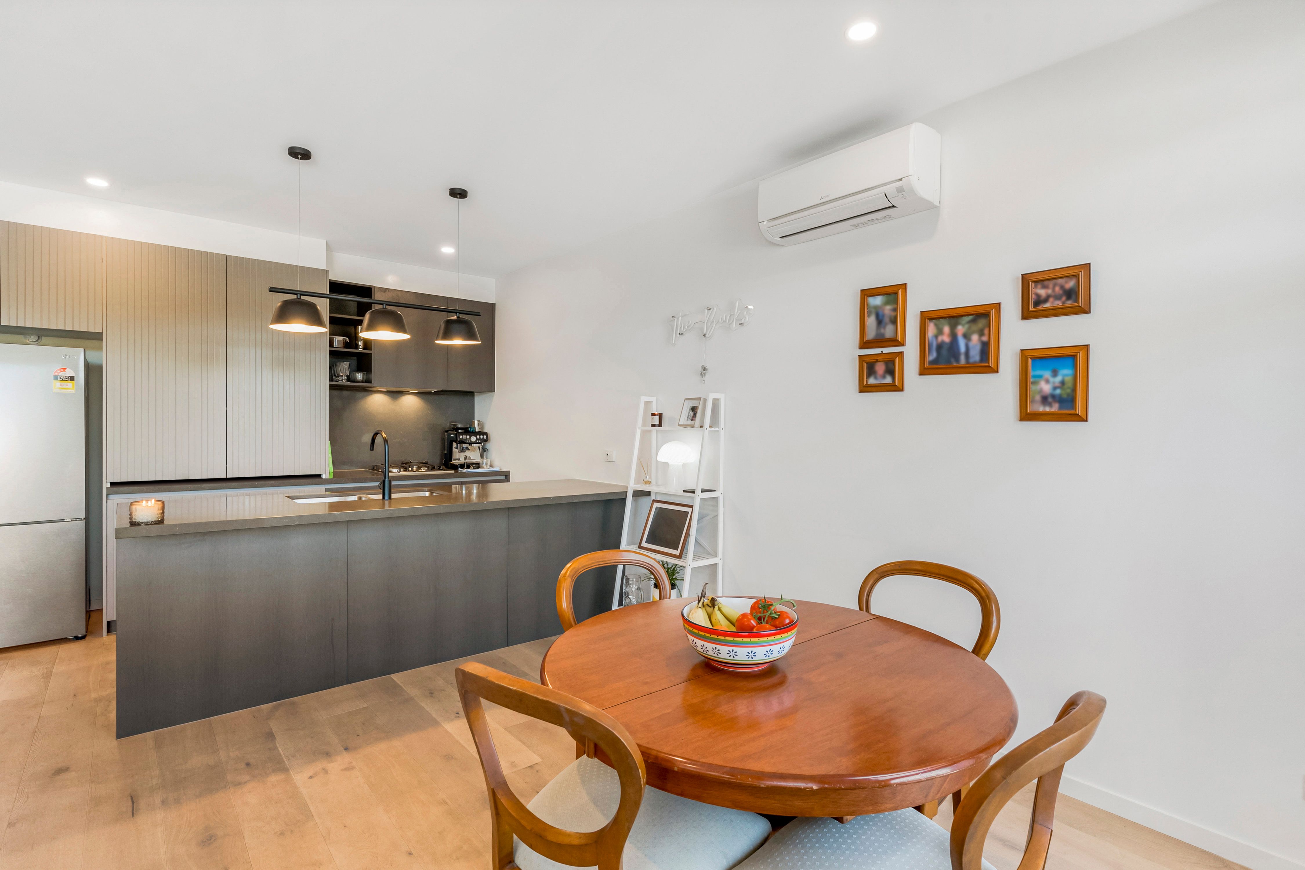26 Lorikeet Court — photo 4 of 12