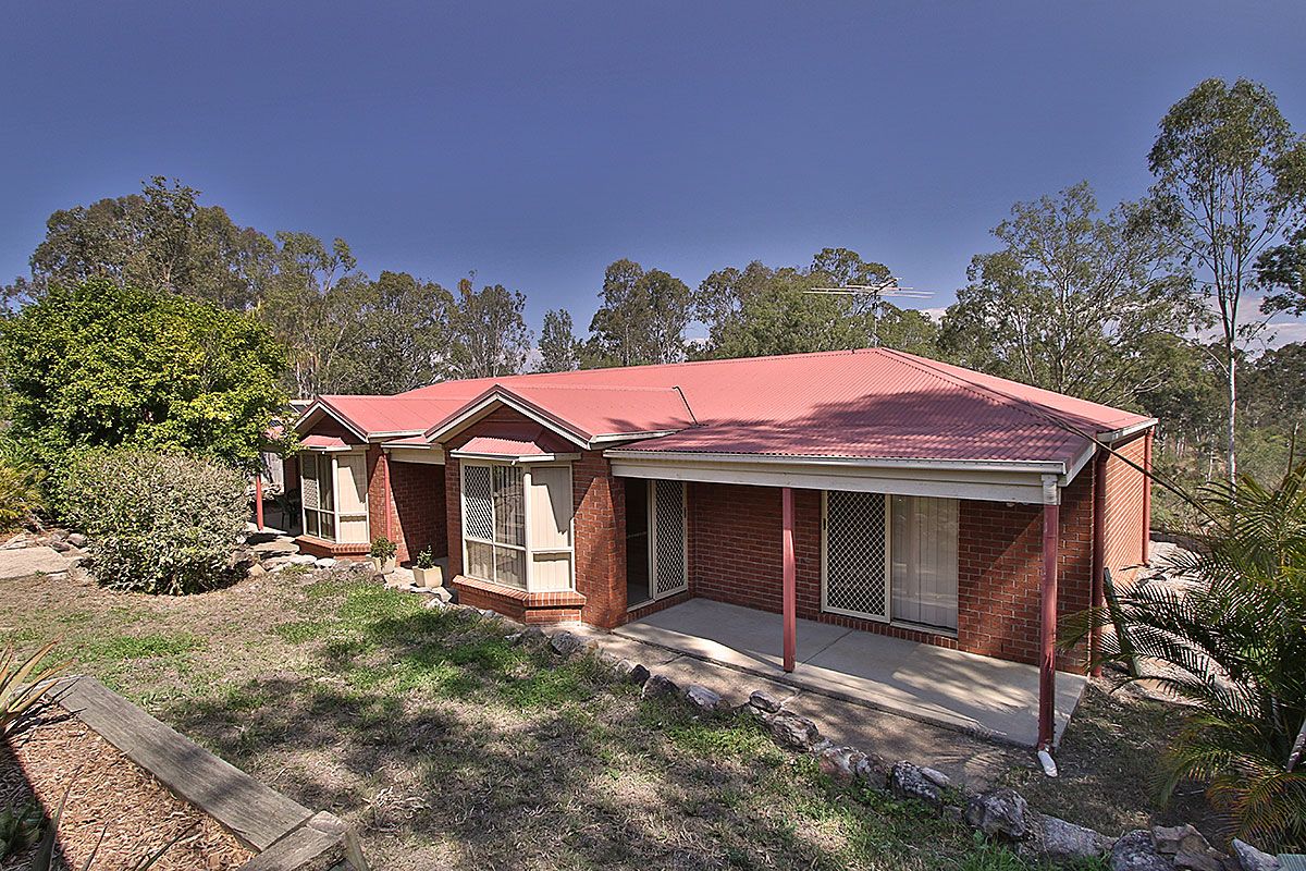 5 Barry Wallace Place, Churchill, QLD 4305