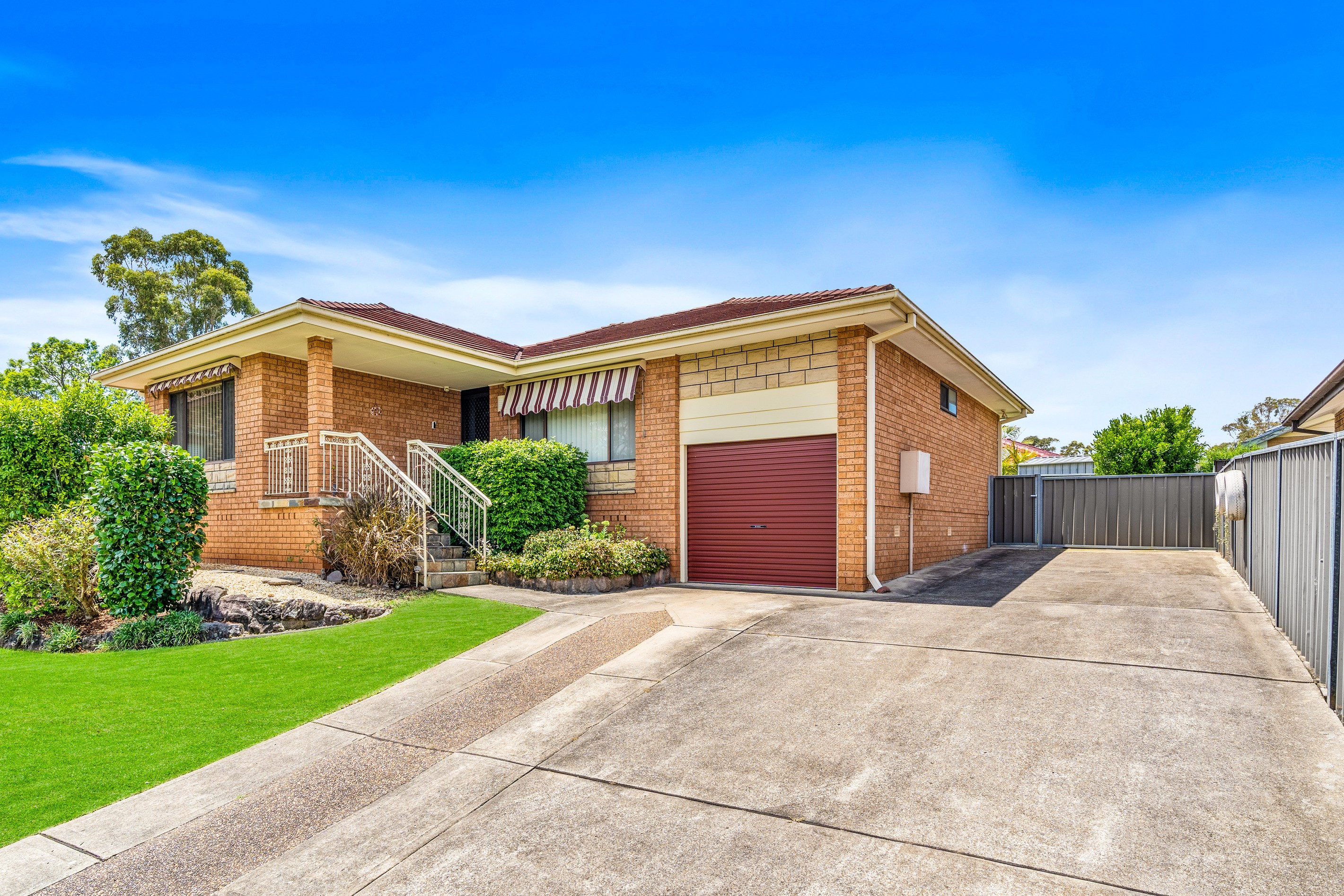 17 Greenway Street, Ruse, NSW 2560