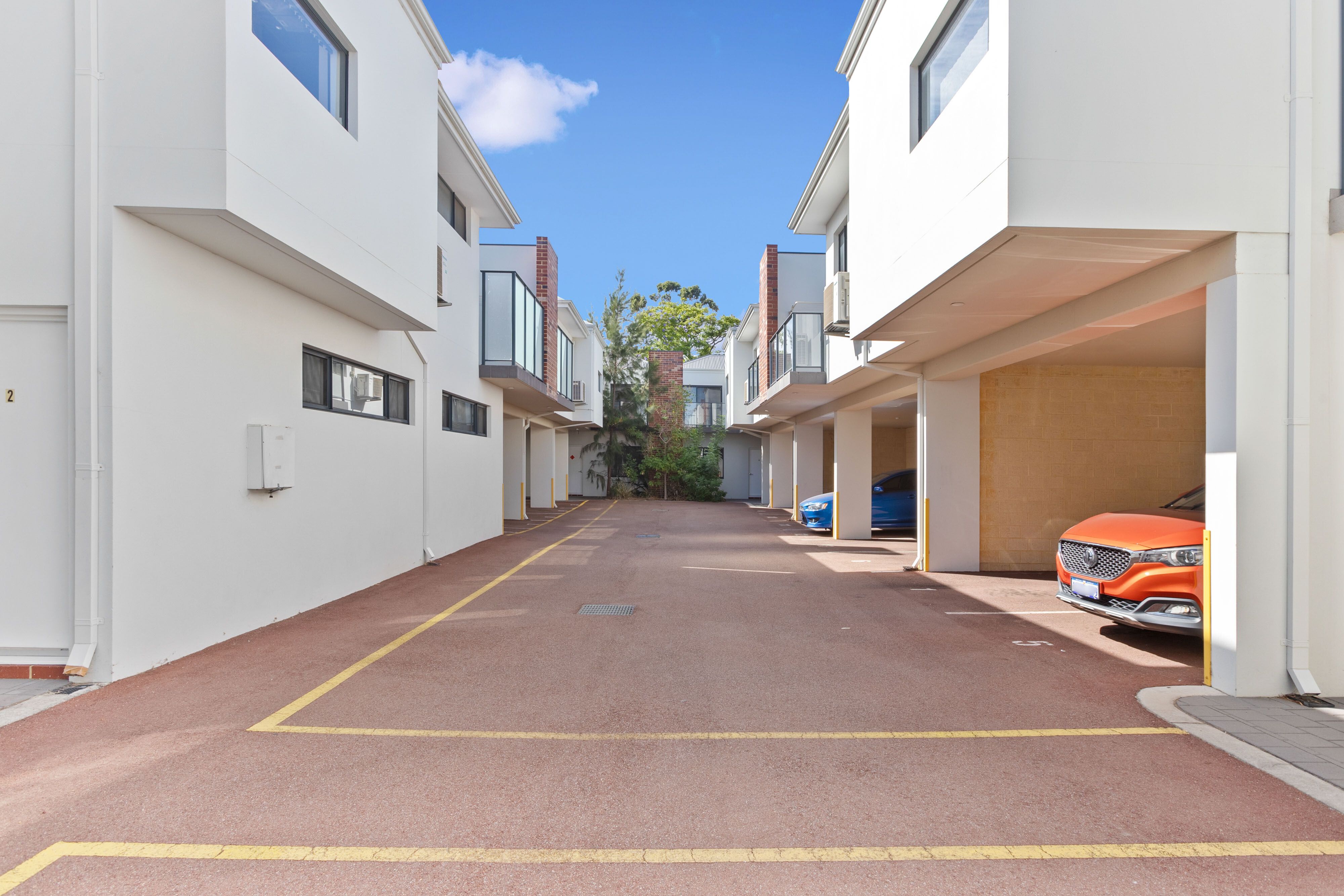 4/6 Fulham Street, Kewdale, WA 6105