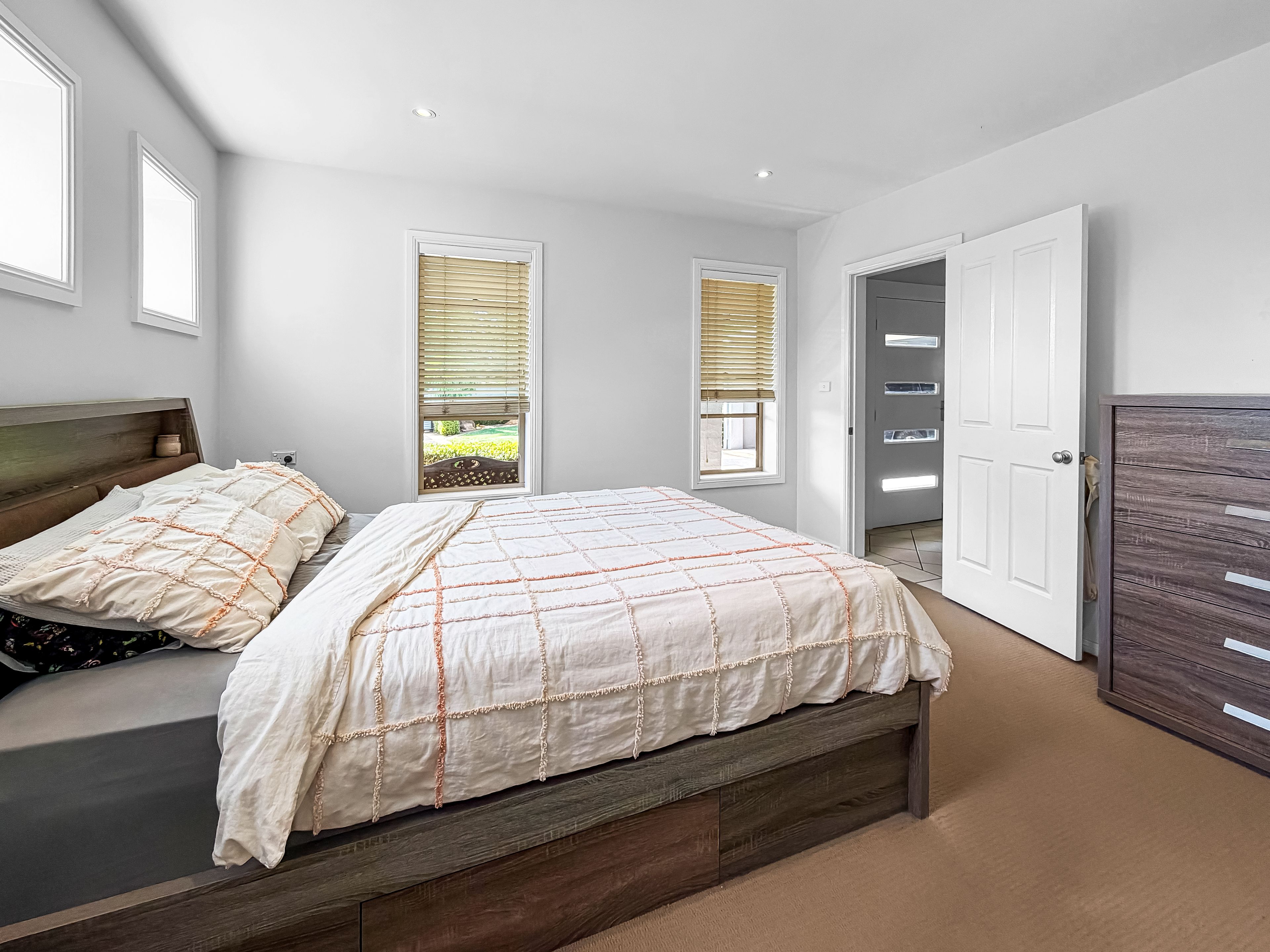333 Macquarie Street — photo 5 of 26