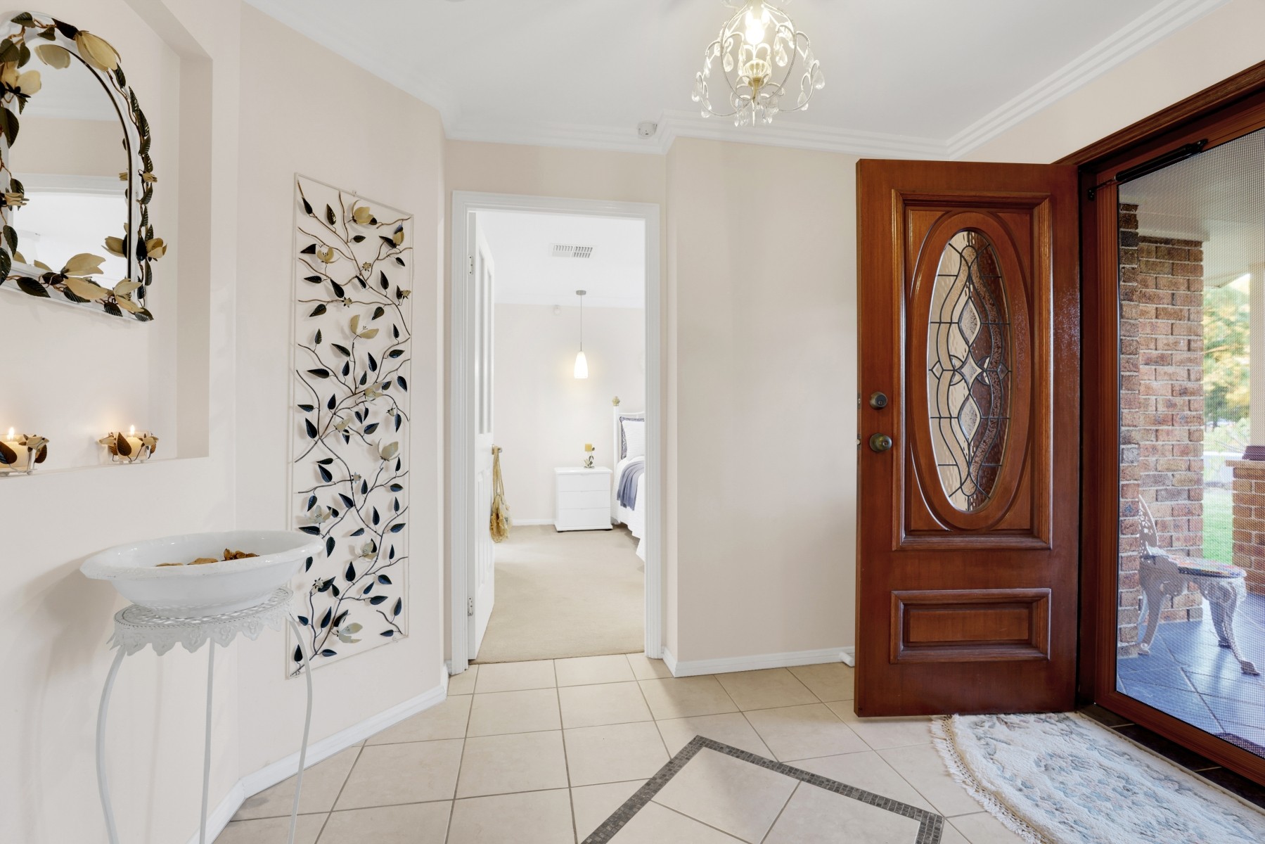 1 Kingsfield Avenue, Glenmore Park, NSW 2745