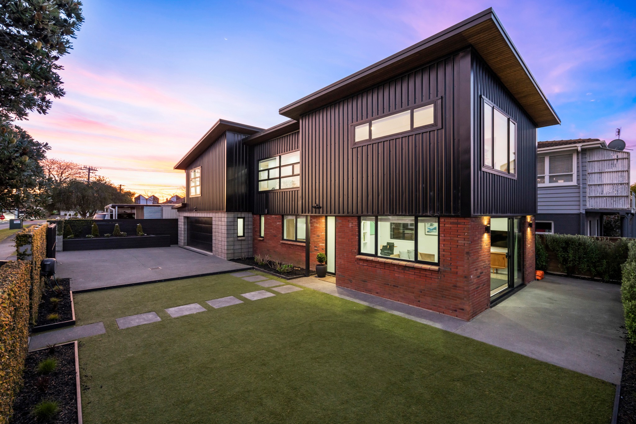 2 Tirimoana Road, Te Atatu South, Waitakere City