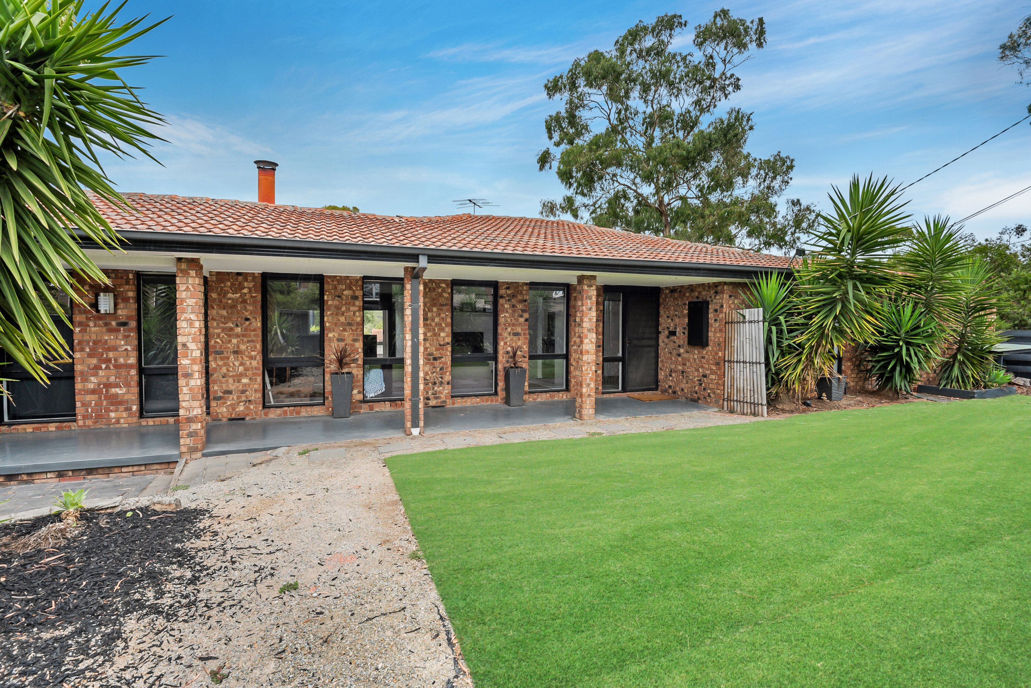 21 Wahroonga Crescent, Greensborough, VIC 3088