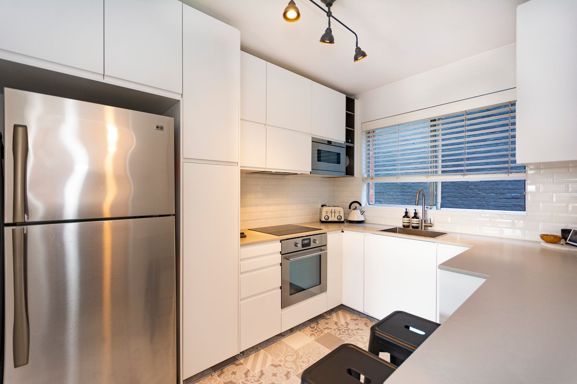 2/51 Sloane Street — photo 6 of 10