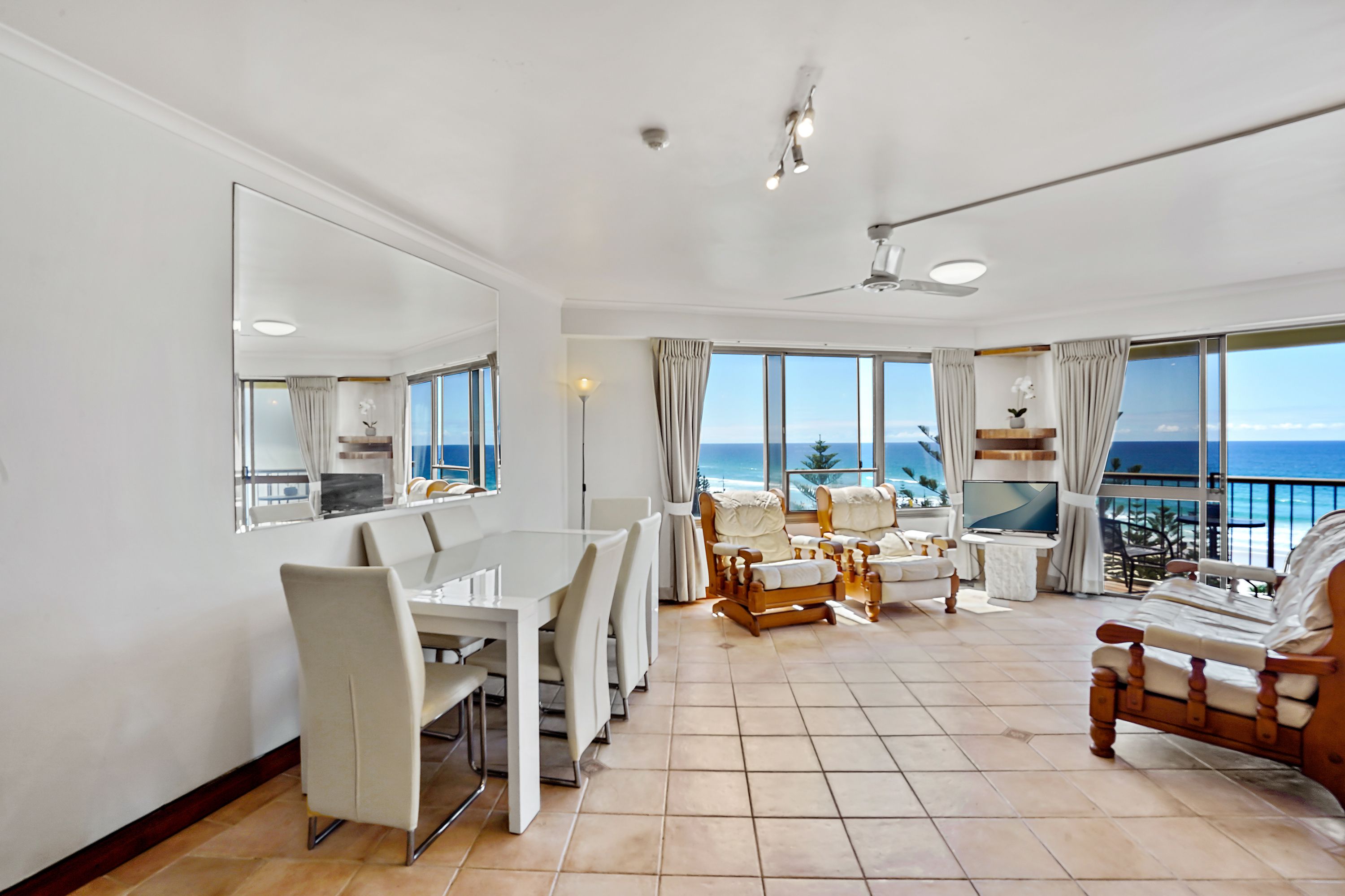 28/8-12 Trickett Street, Surfers Paradise, QLD 4217