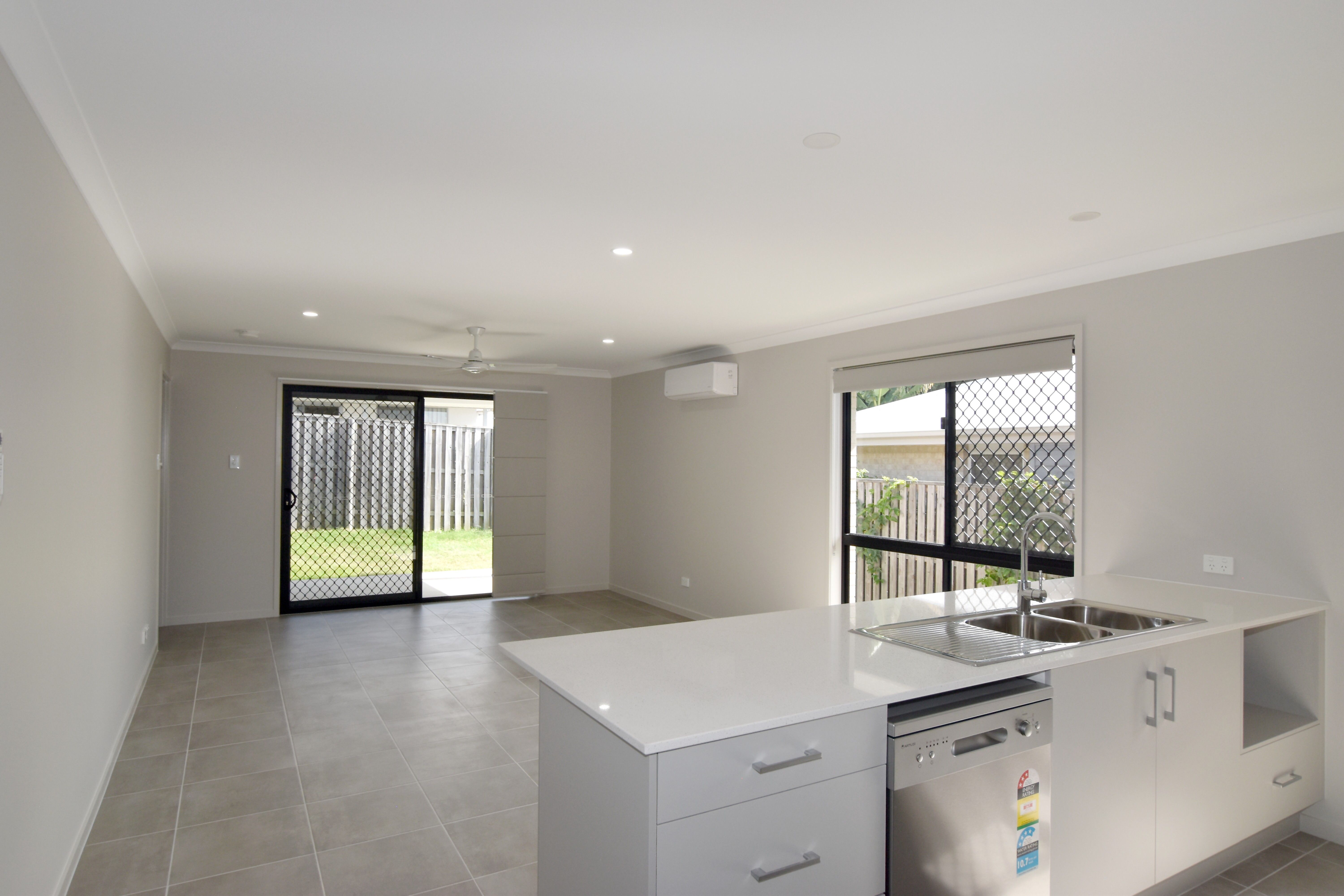 40 Harmony Drive, Clinton, QLD 4680