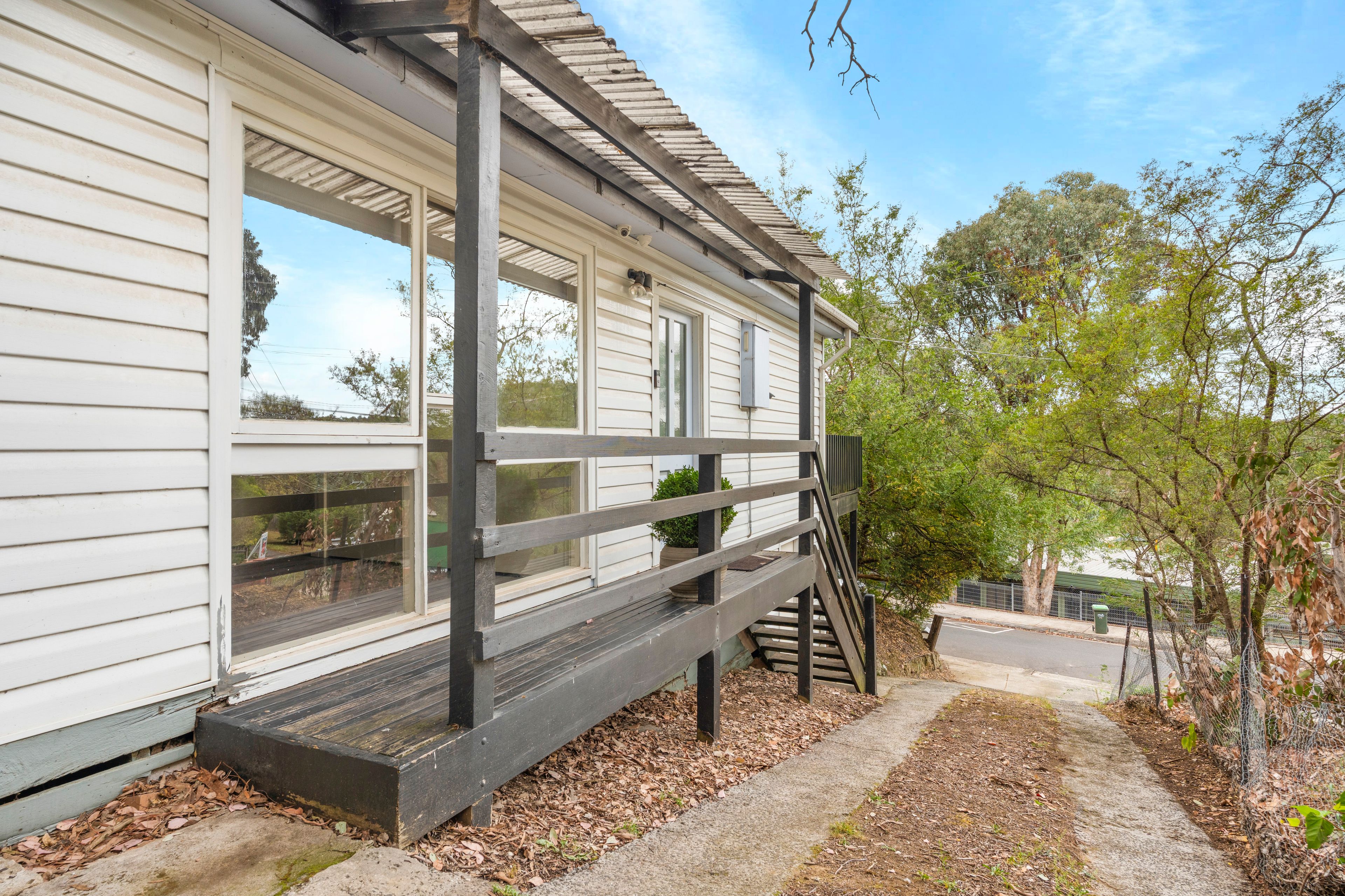 41 Lower Road, Eltham North, VIC 3095