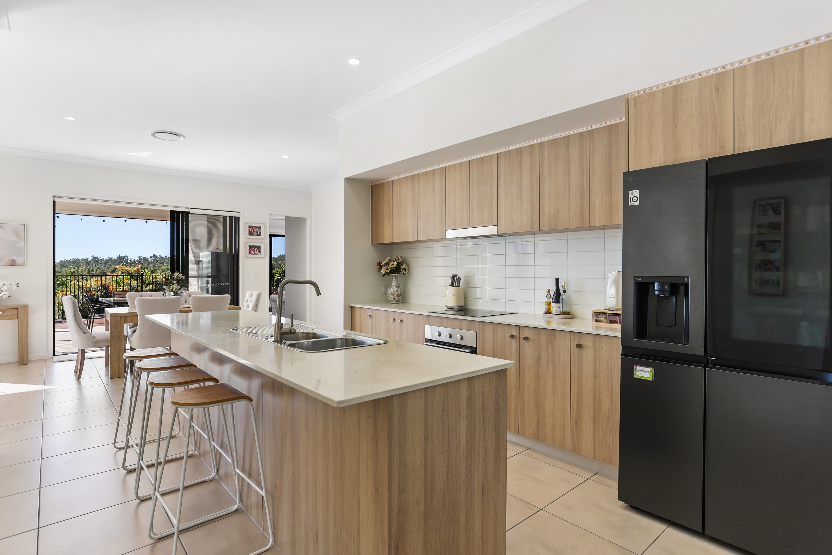 5 Pembroke Street, Maudsland, QLD 4210