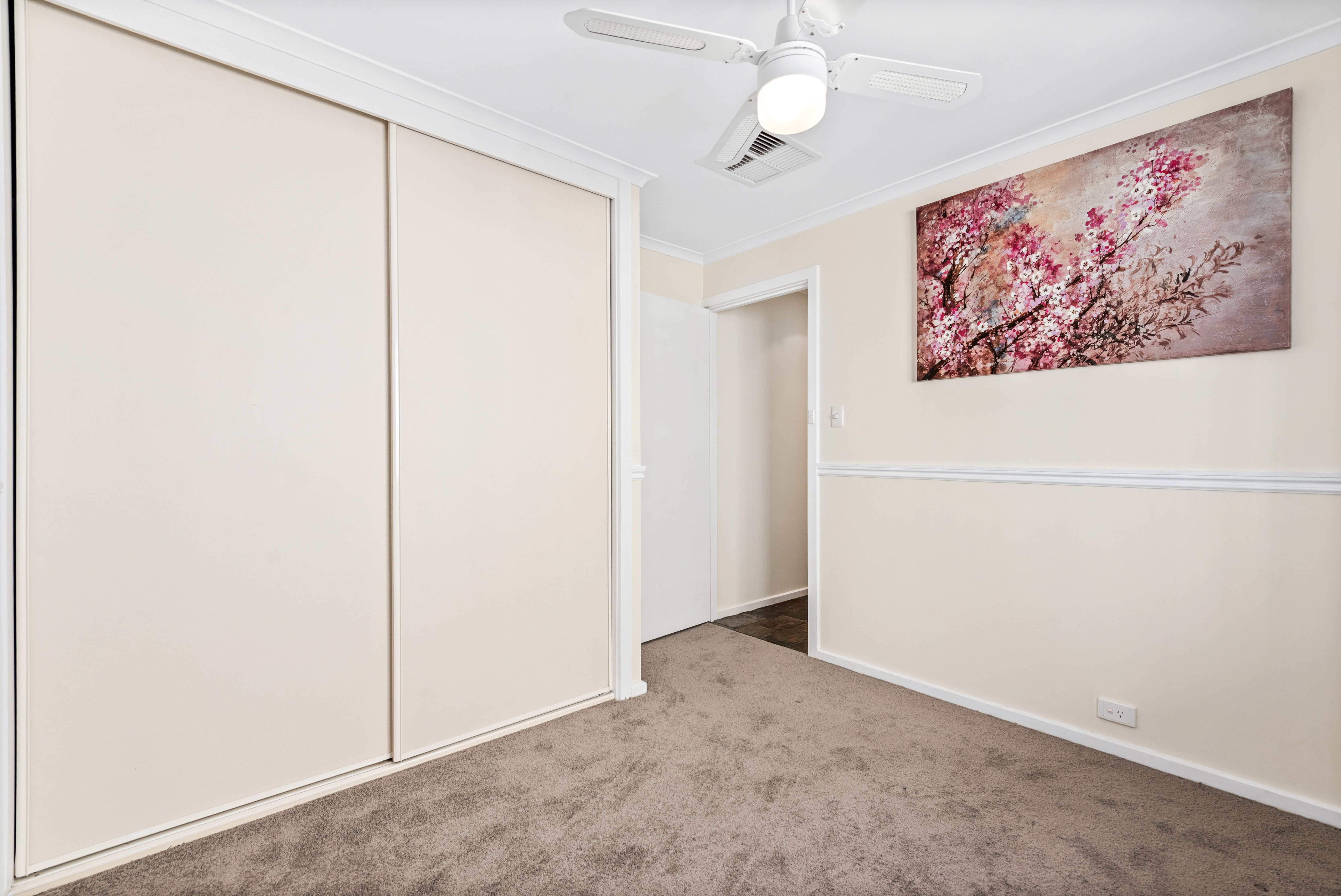 27 Kooyonga Way — photo 18 of 25