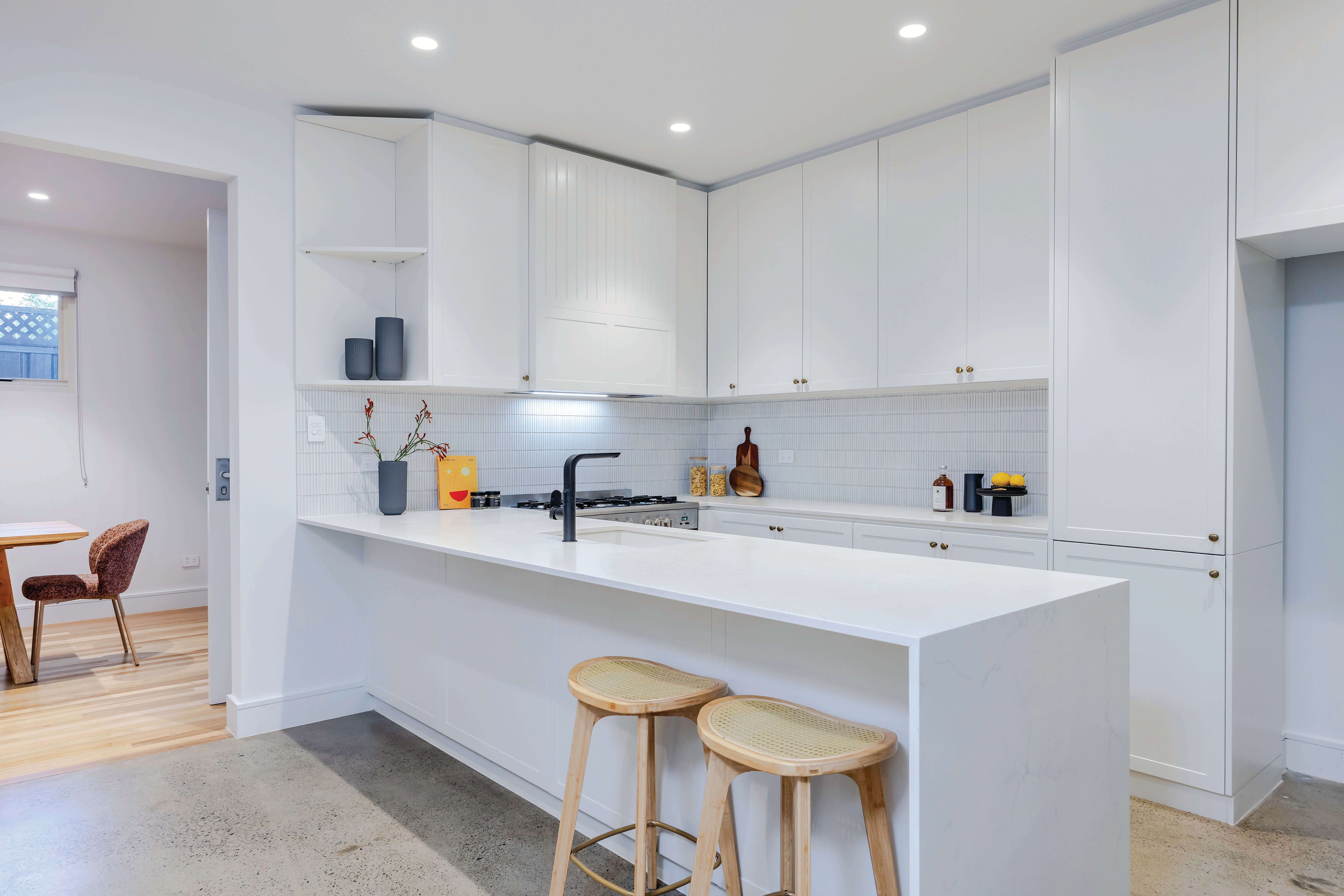 375A Regency Road — photo 8 of 30