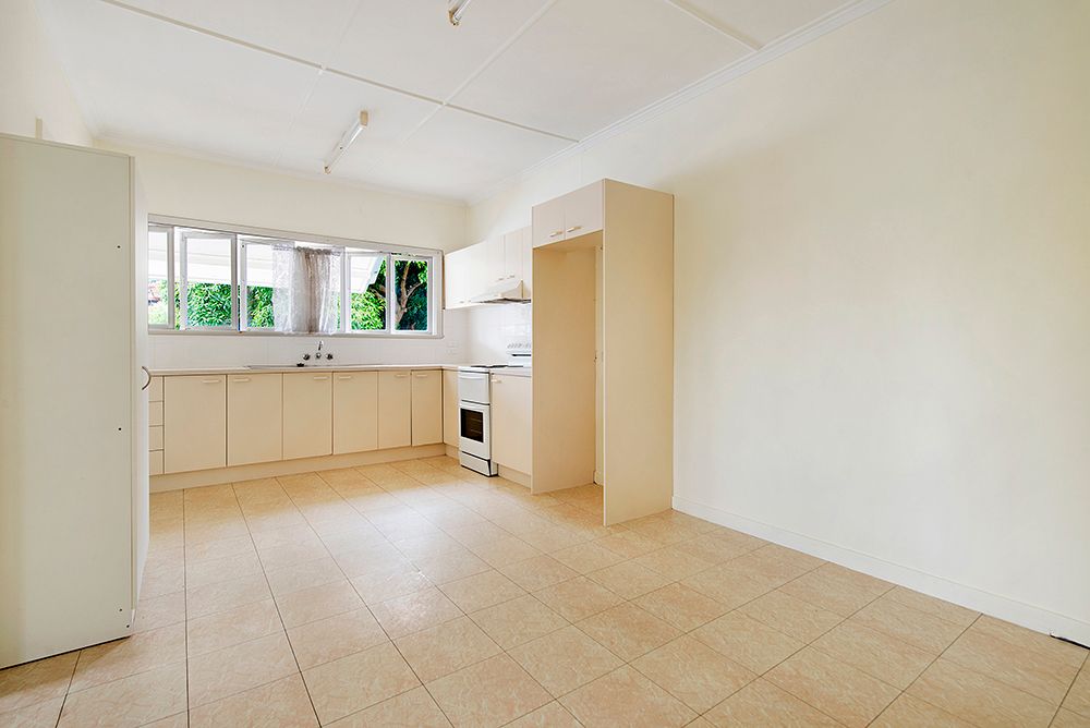 19 Merle Street, Carina, QLD 4152